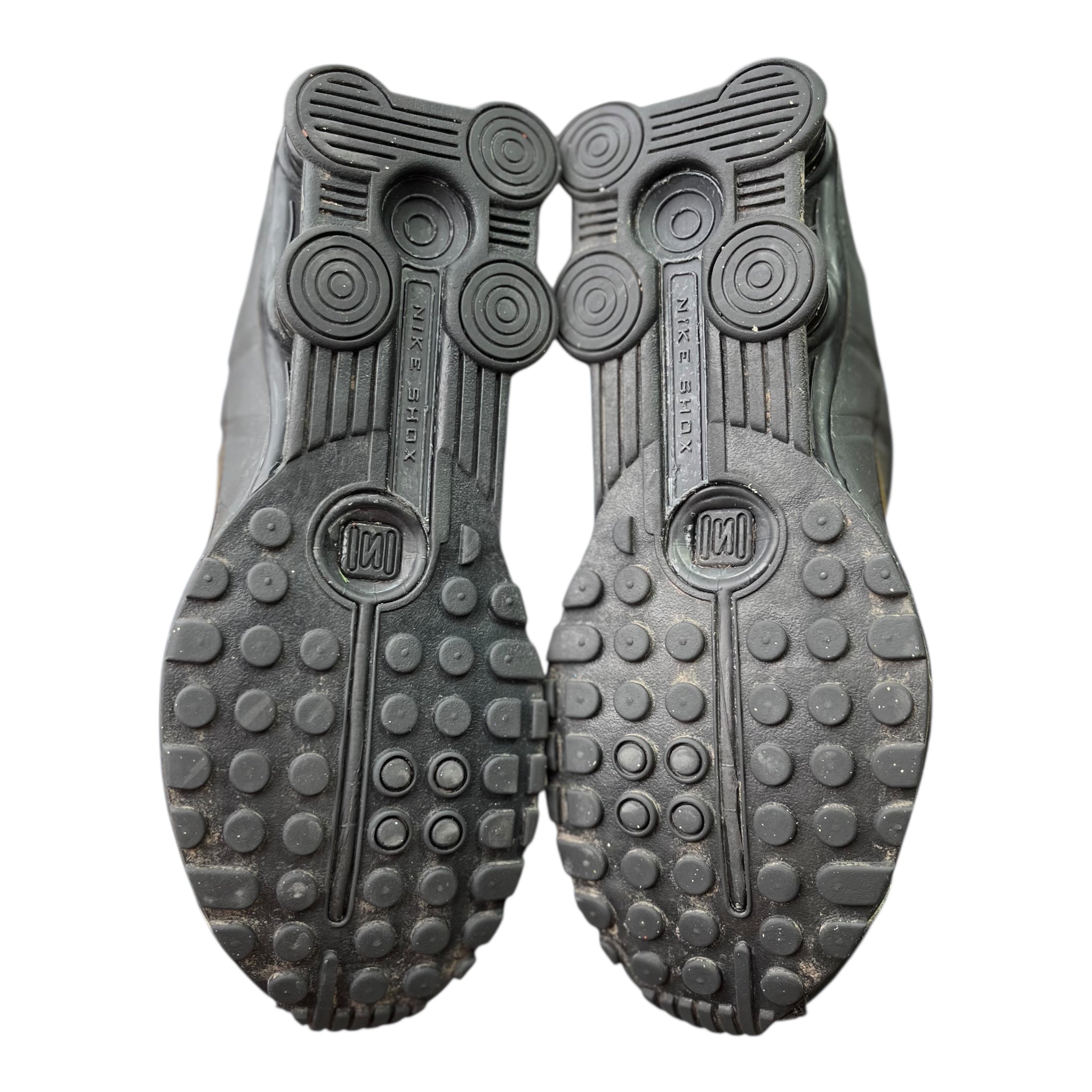 Nike Shox R4 Black Metallic Gold (40EU)