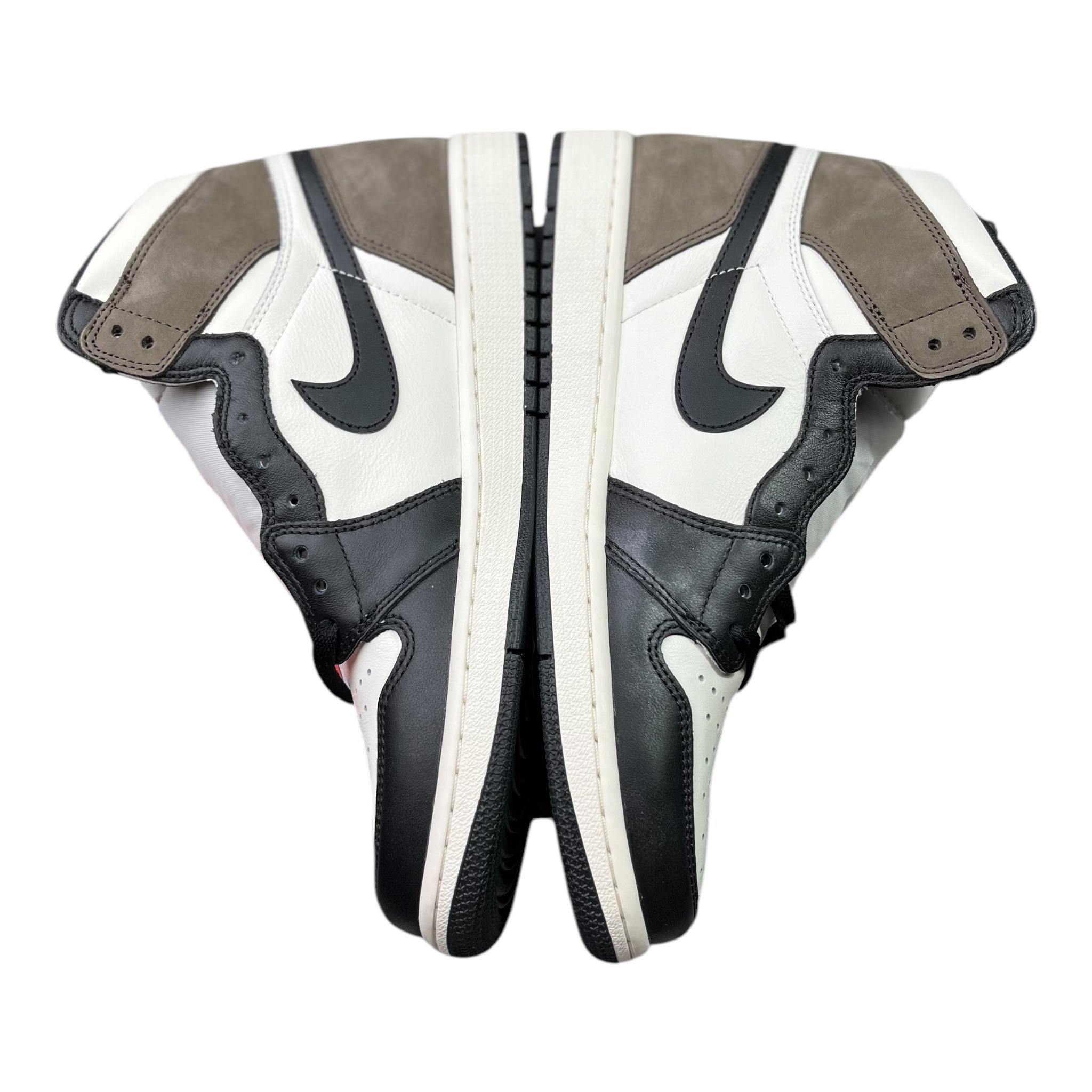 Jordan 1 Retro High Dark Mocha (44EU)