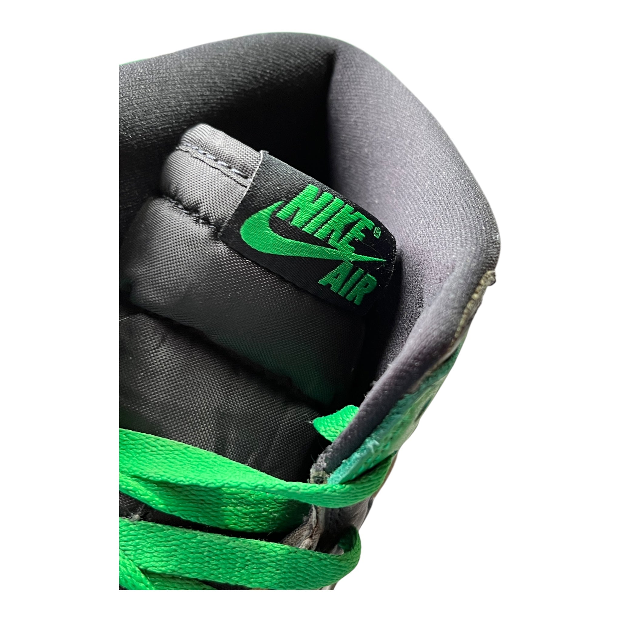 Jordan 1 Retro High OG Lucky Green (45 EU)