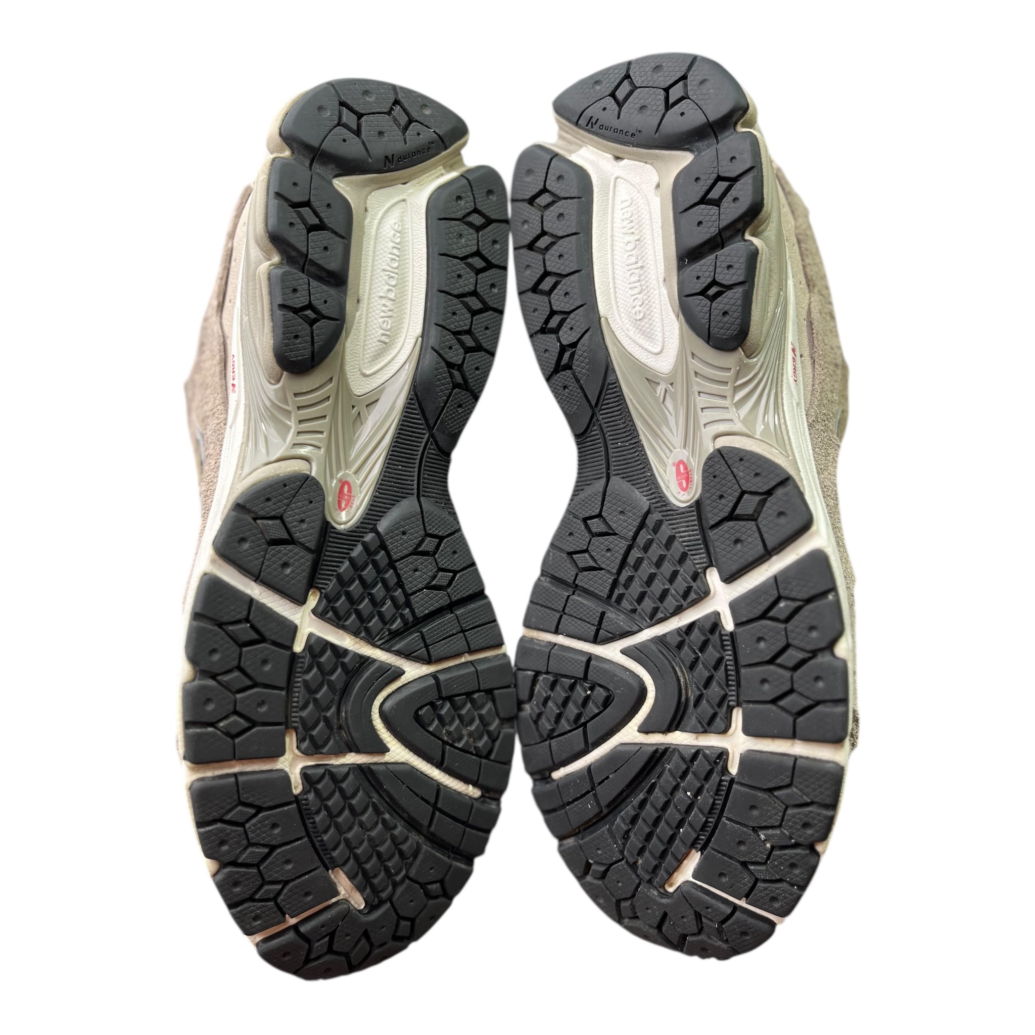 New Balance 2002R Schutzpaket Driftwood (43EU)