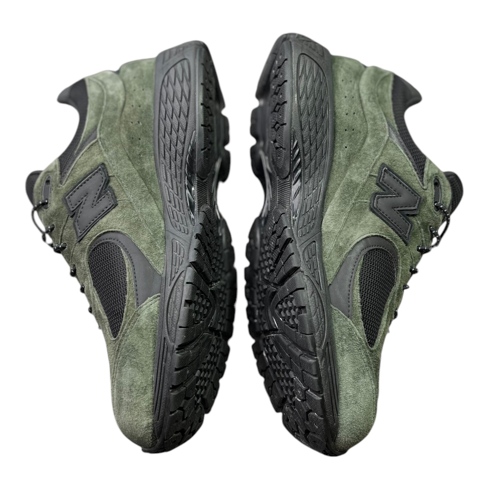 New Balance 2002R JJJound Gore-Tex Olive (44.5EU)