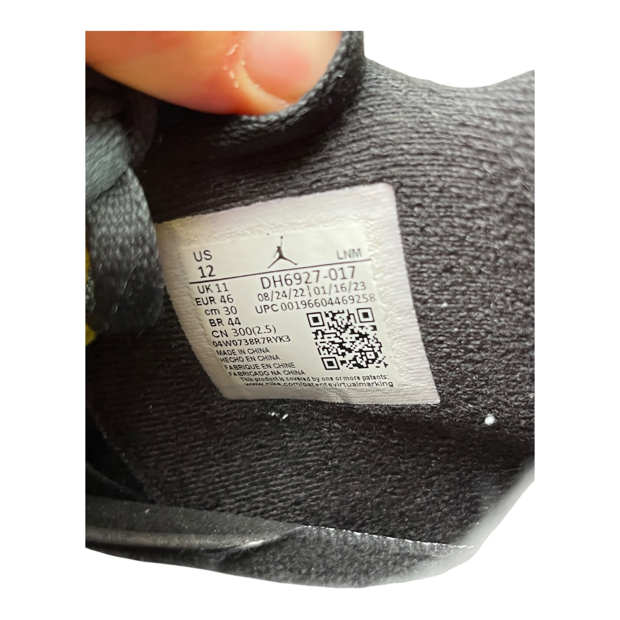 Jordan 4 Retro Yellow Thunder (46EU)