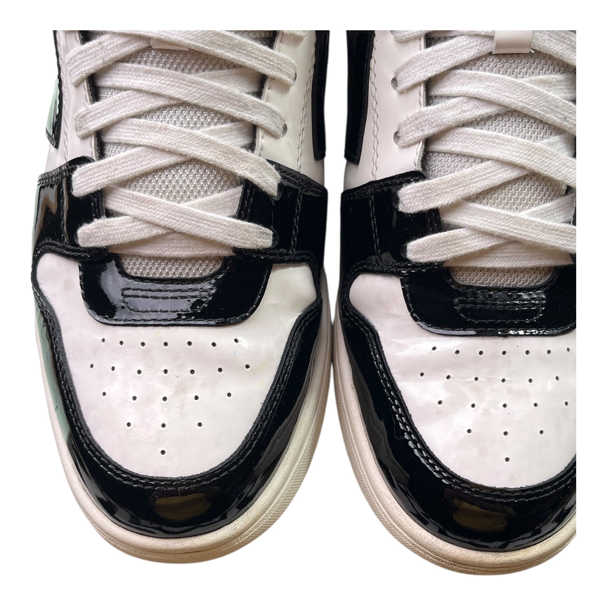 Off-White Out Of Office Schwarz Weiß (40EU)