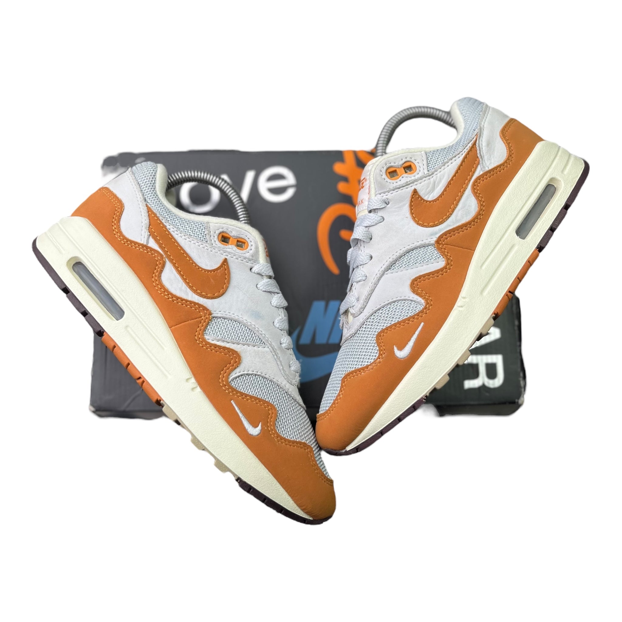 Nike Air Max 1 Patta Monarch (37.5EU)