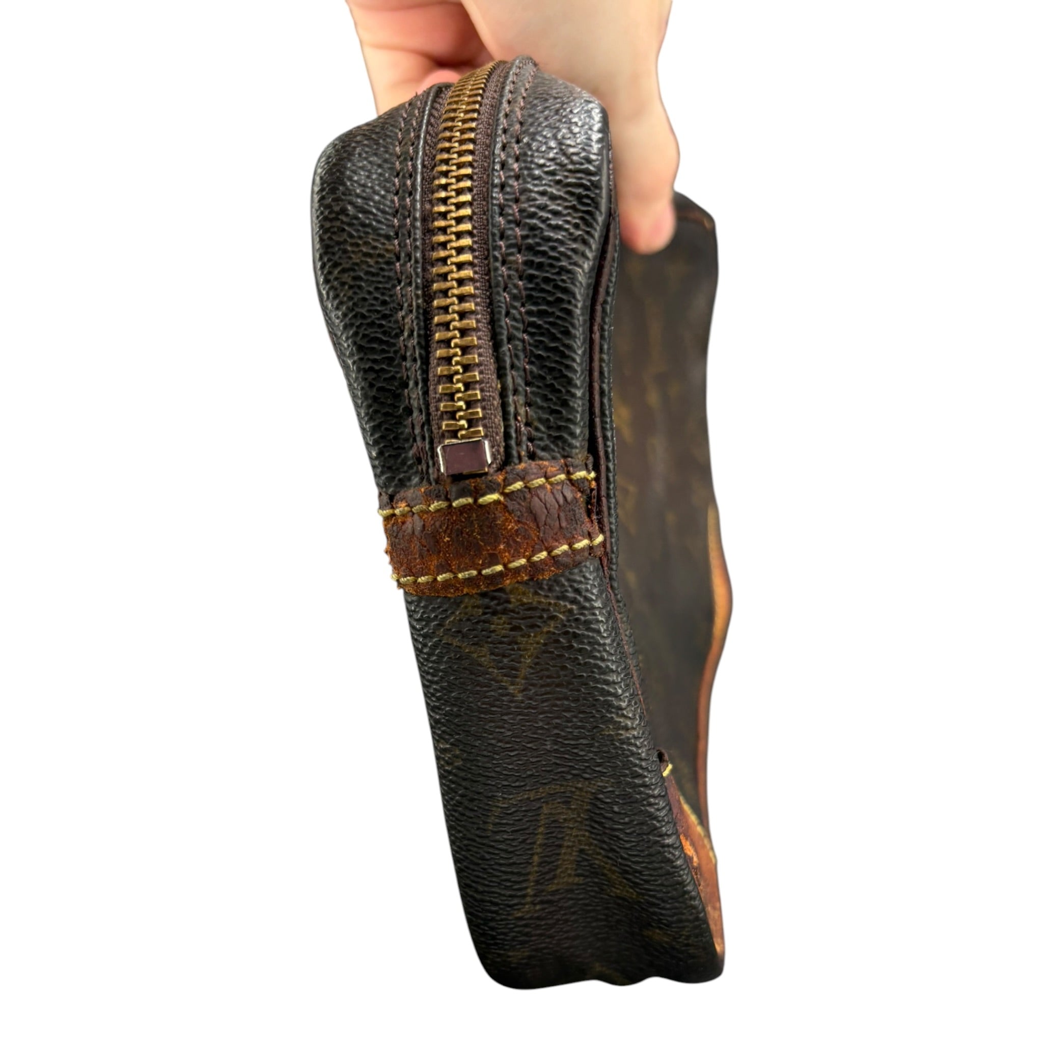 Louis Vuitton Clutch