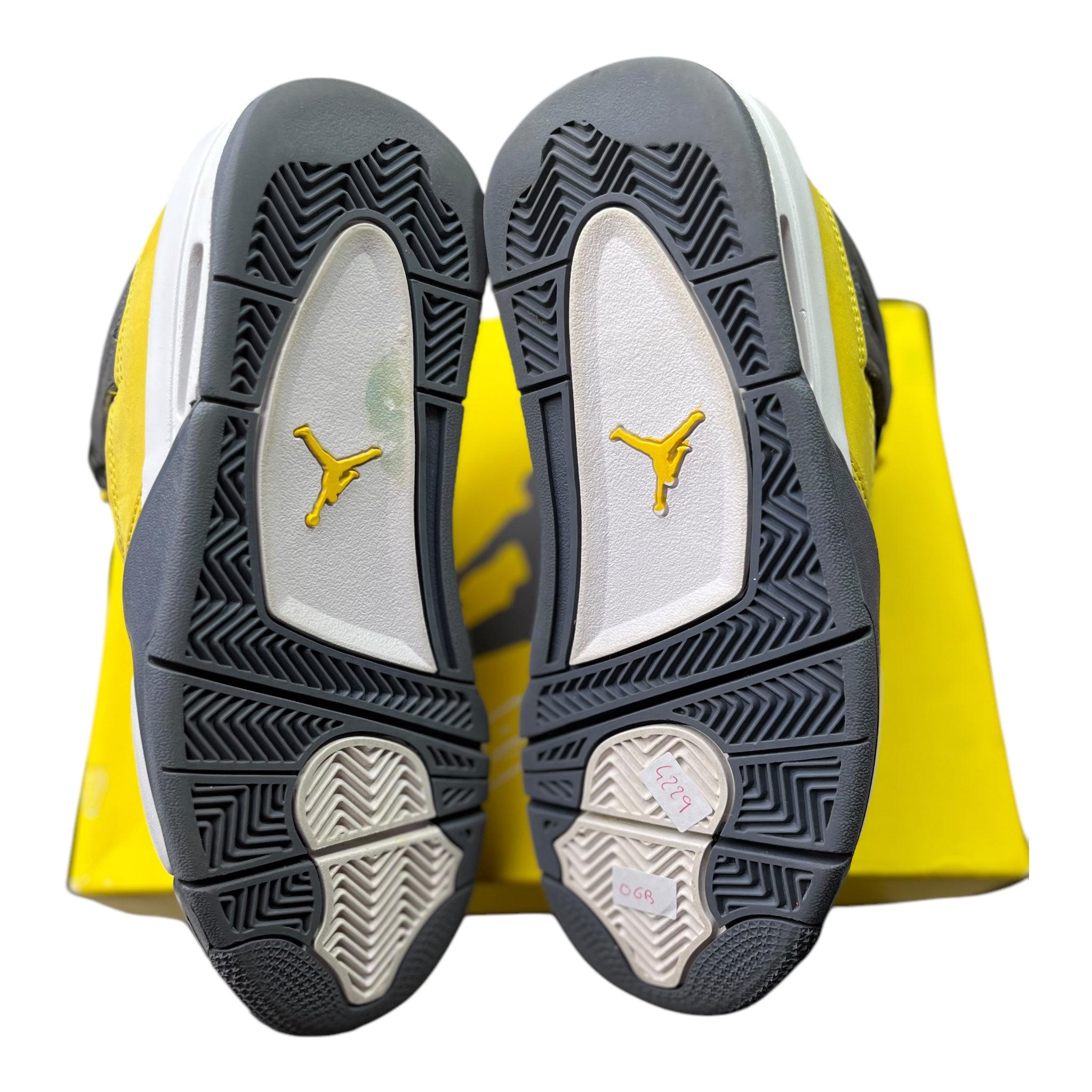 Jordan 4 Retro Lightning (37.5EU)