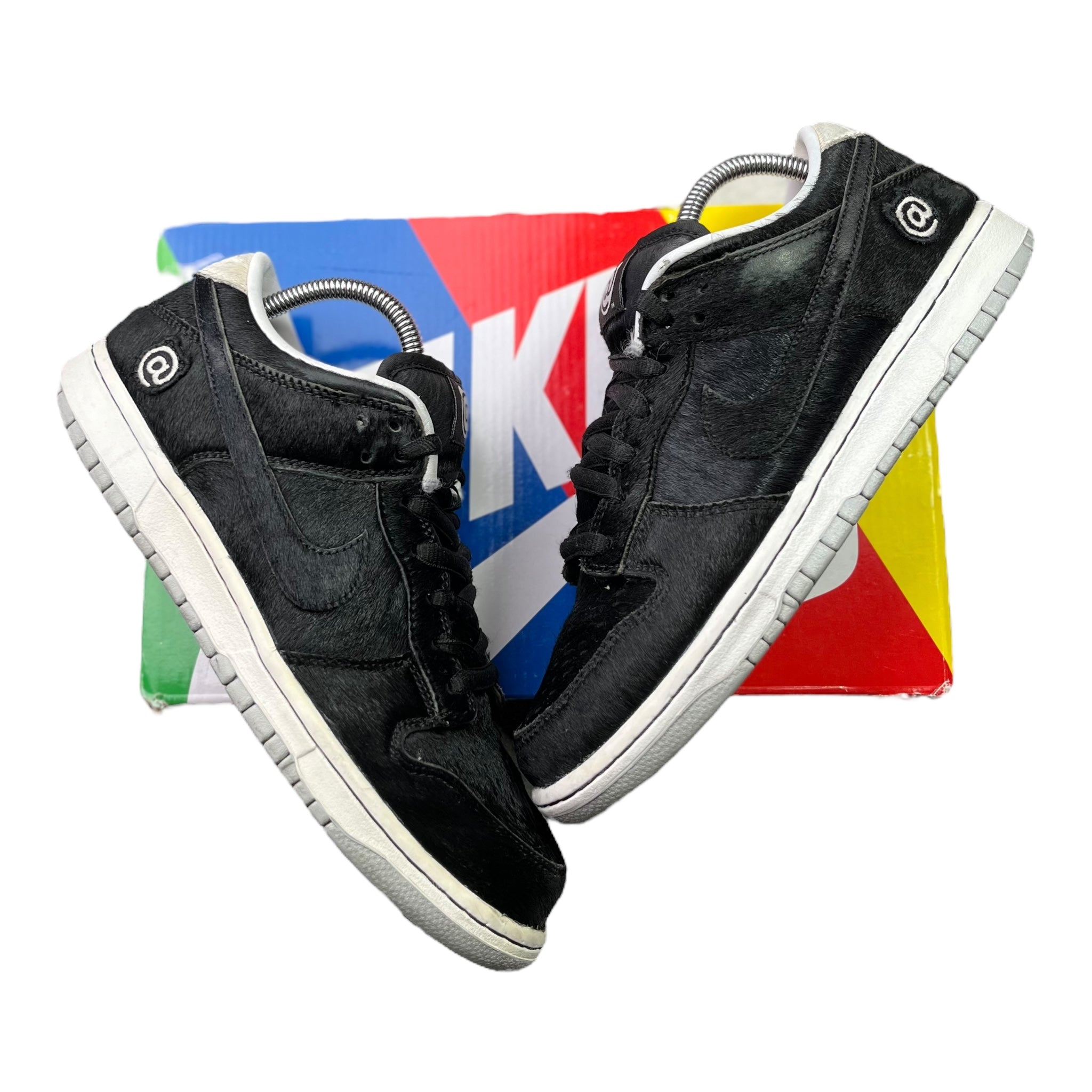 Nike SB Dunk Low Medicom Toy Bearbrick (42EU)