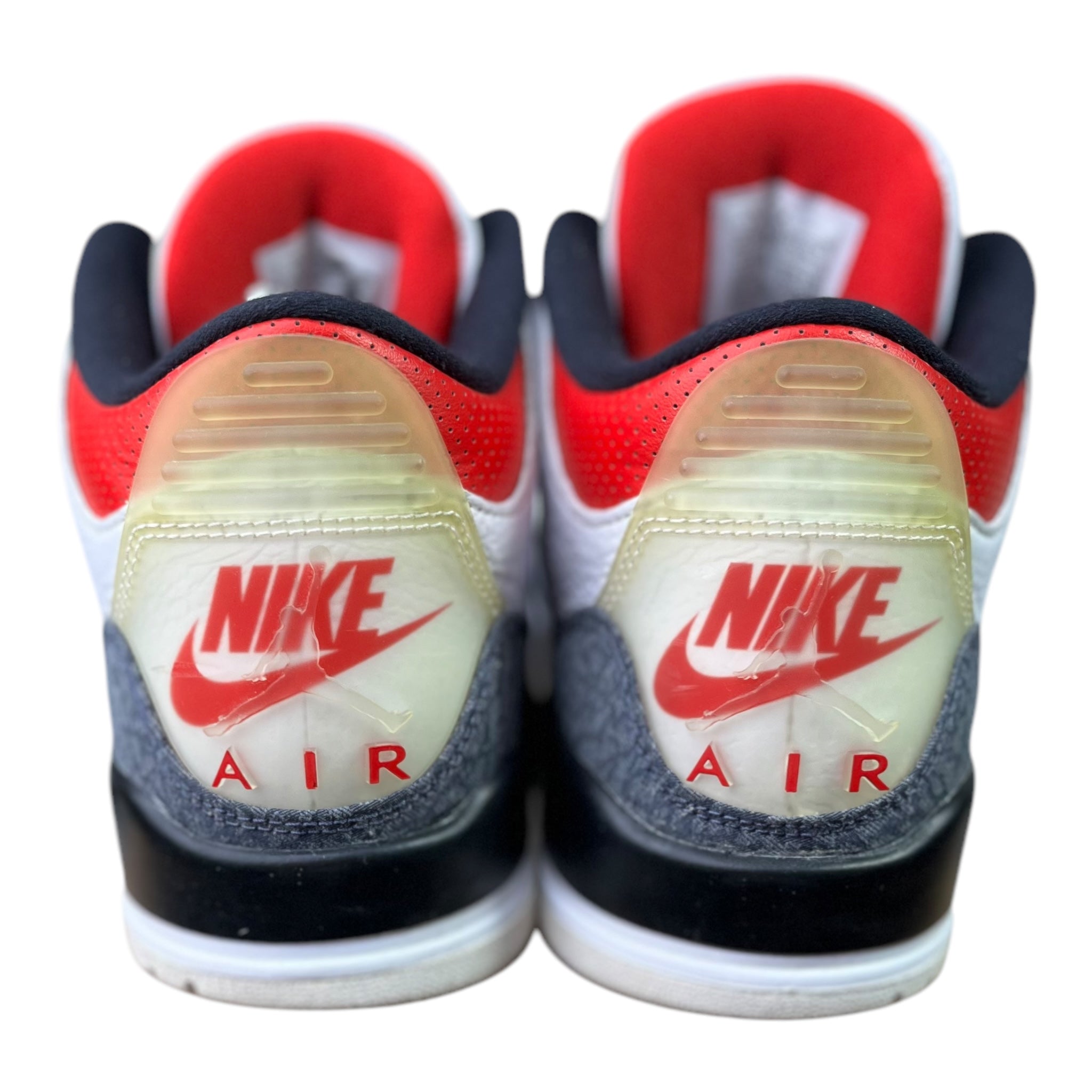 Jordan 3 Retro Fire Red Denim (42,5EU)