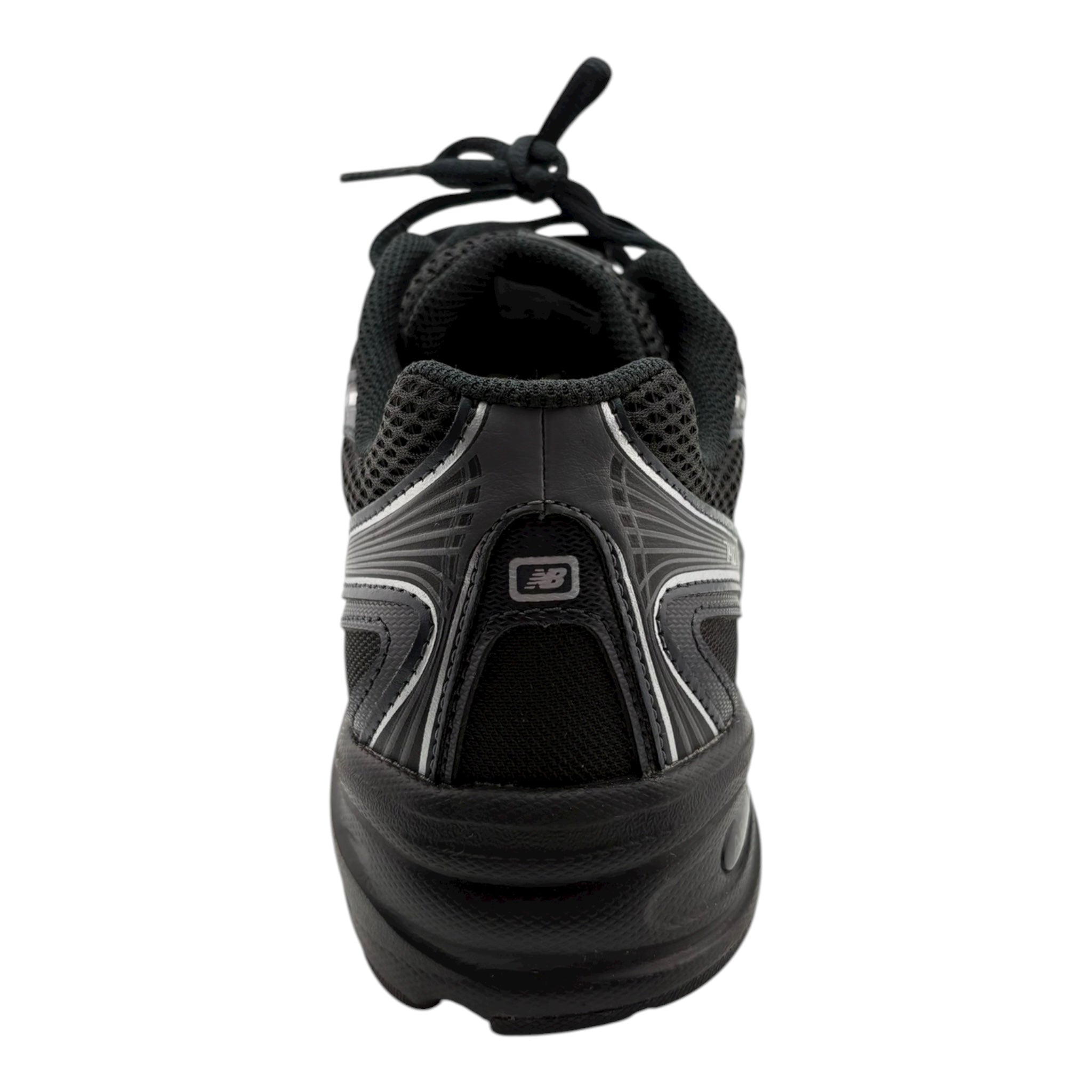 New Balance 750 (44EU)