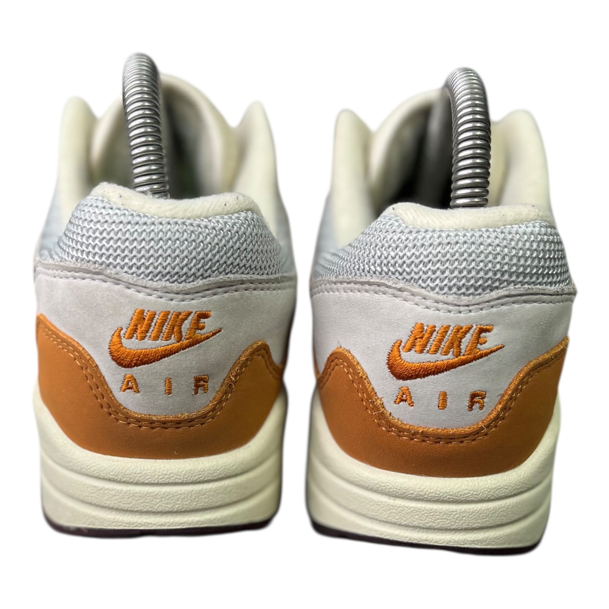 Nike Air Max 1 Patta Monarch (37.5EU)