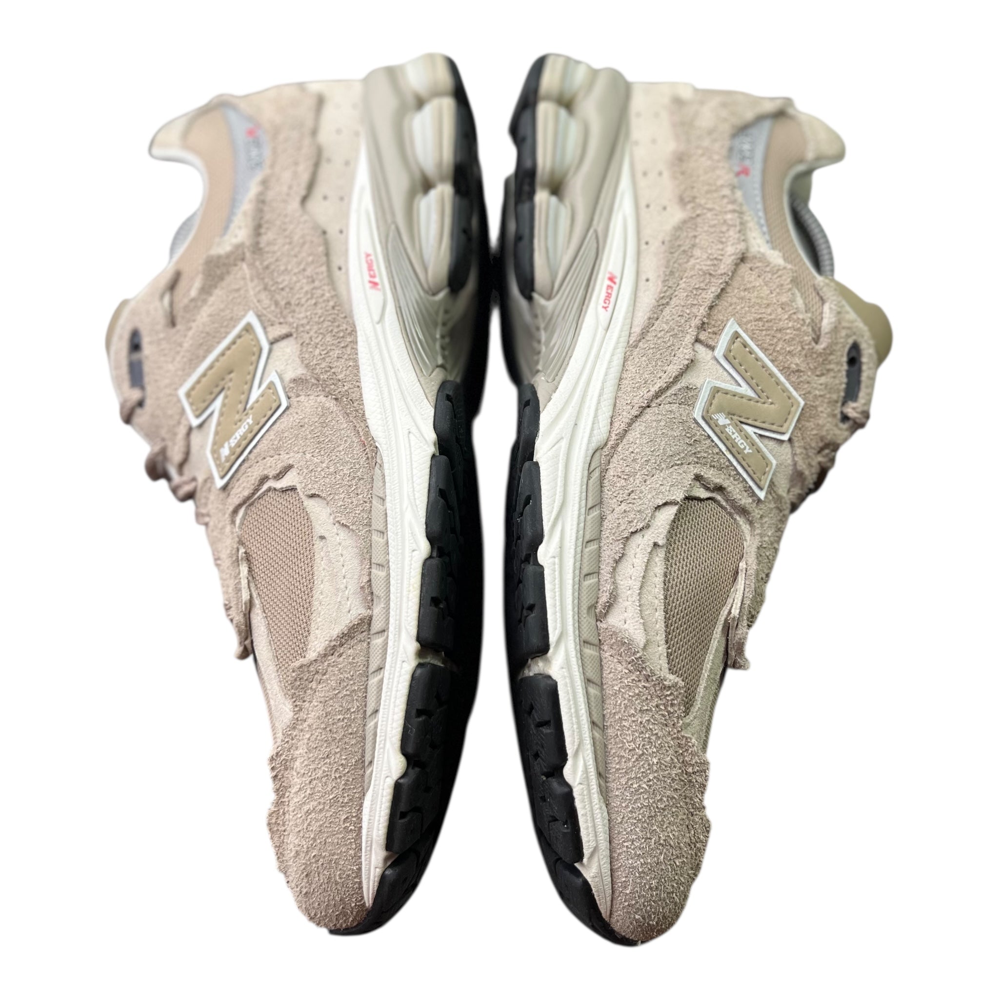 New Balance 2002R Schutzpaket Driftwood (43EU)