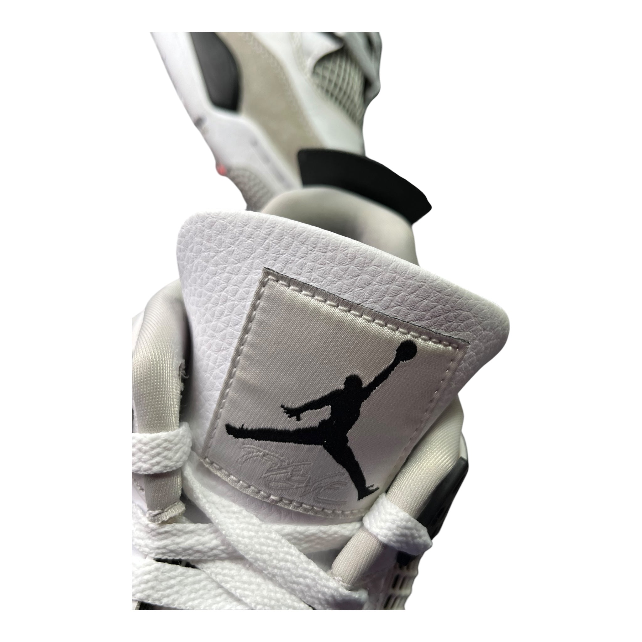 Jordan 4 Retro Military Black (44EU)