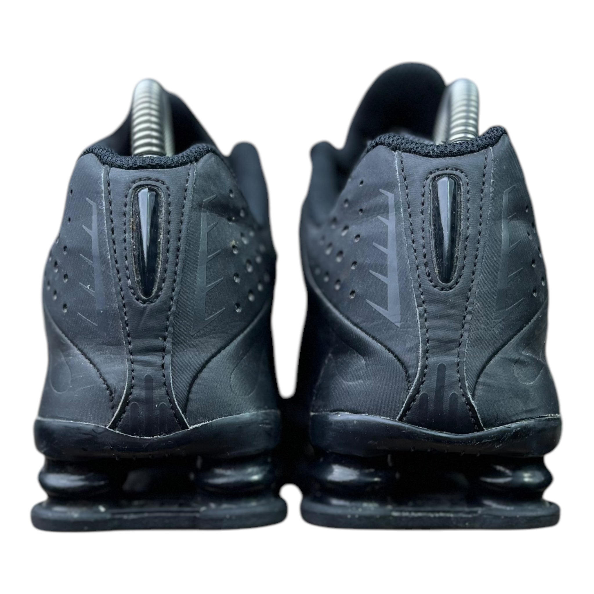 Nike Shox R4 Triple Black (38.5EU)