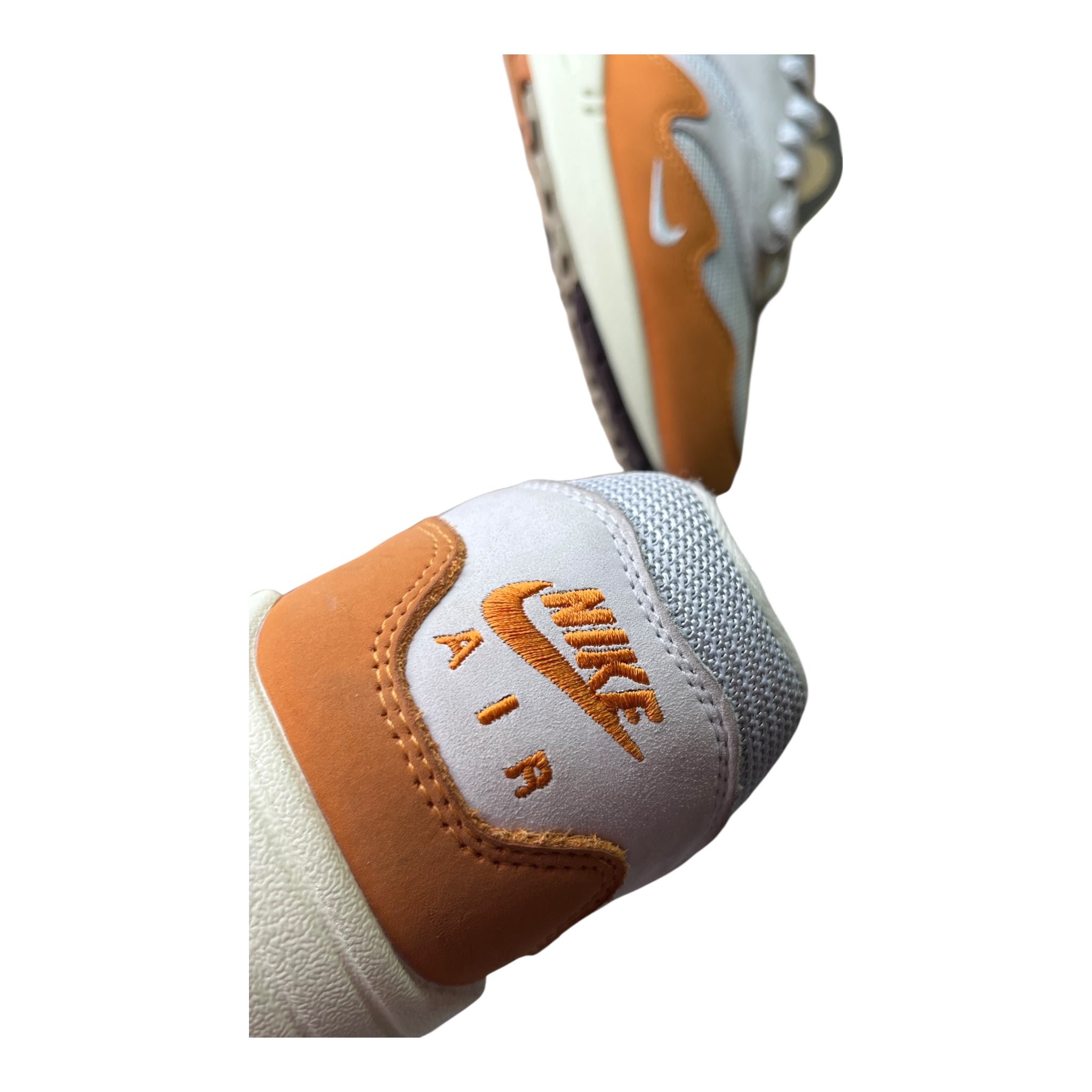 Nike Air Max 1 Patta Monarch (43EU)