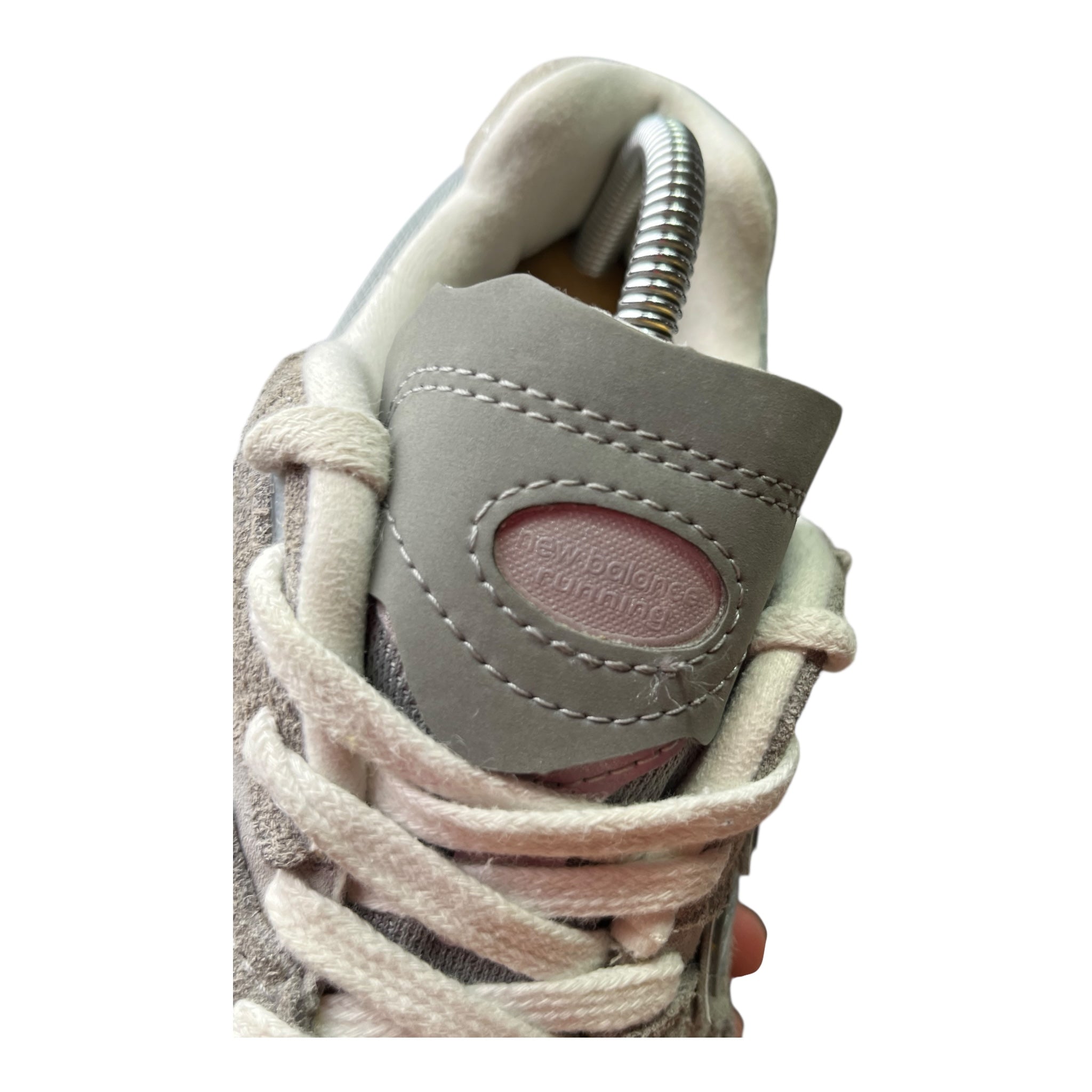 New Balance 2002R Protection Pack Grau (41.5EU)