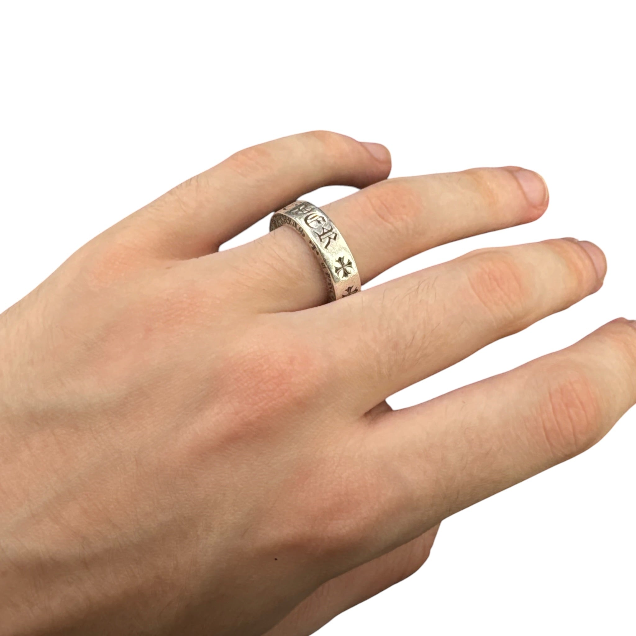 Bague Chrome Hearts (T7)
