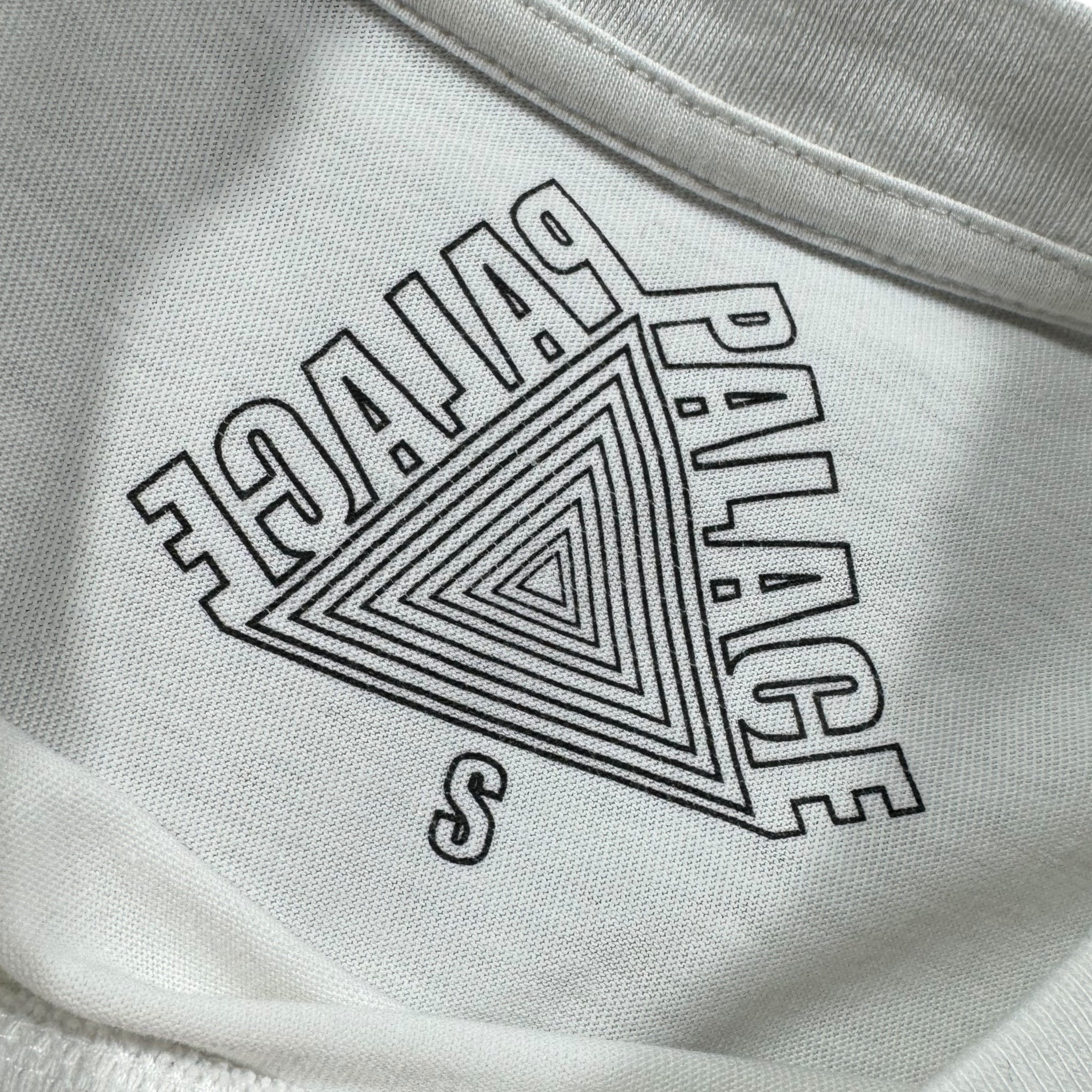 Palace T-shirt (S)
