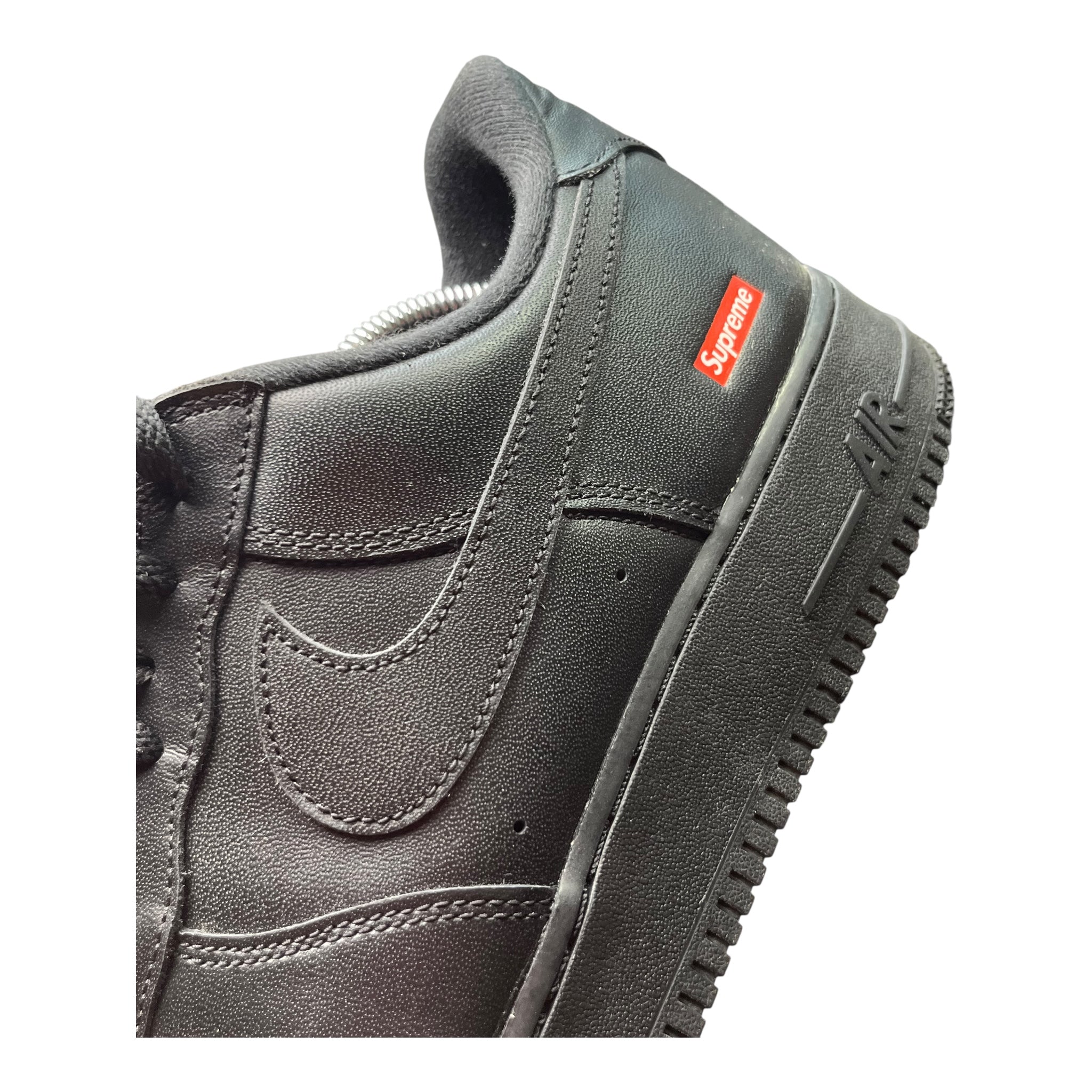 Nike Air Force 1 Low Supreme Black (46EU)