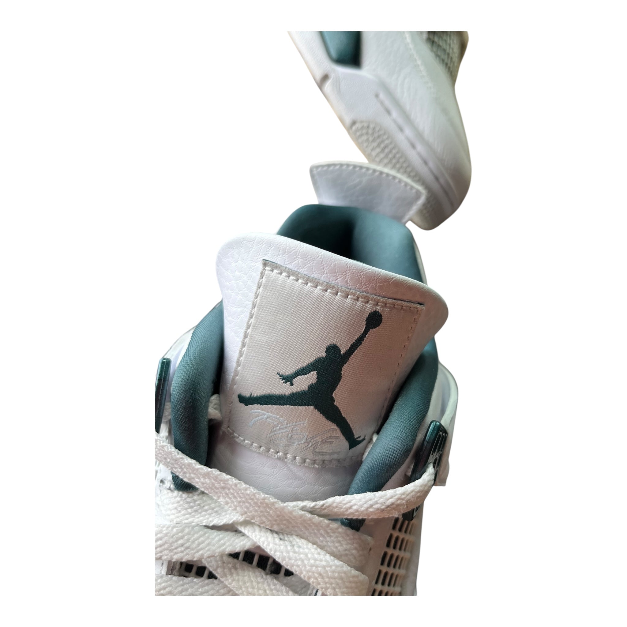 Jordan 4 Retro Oxydized Green (44EU)