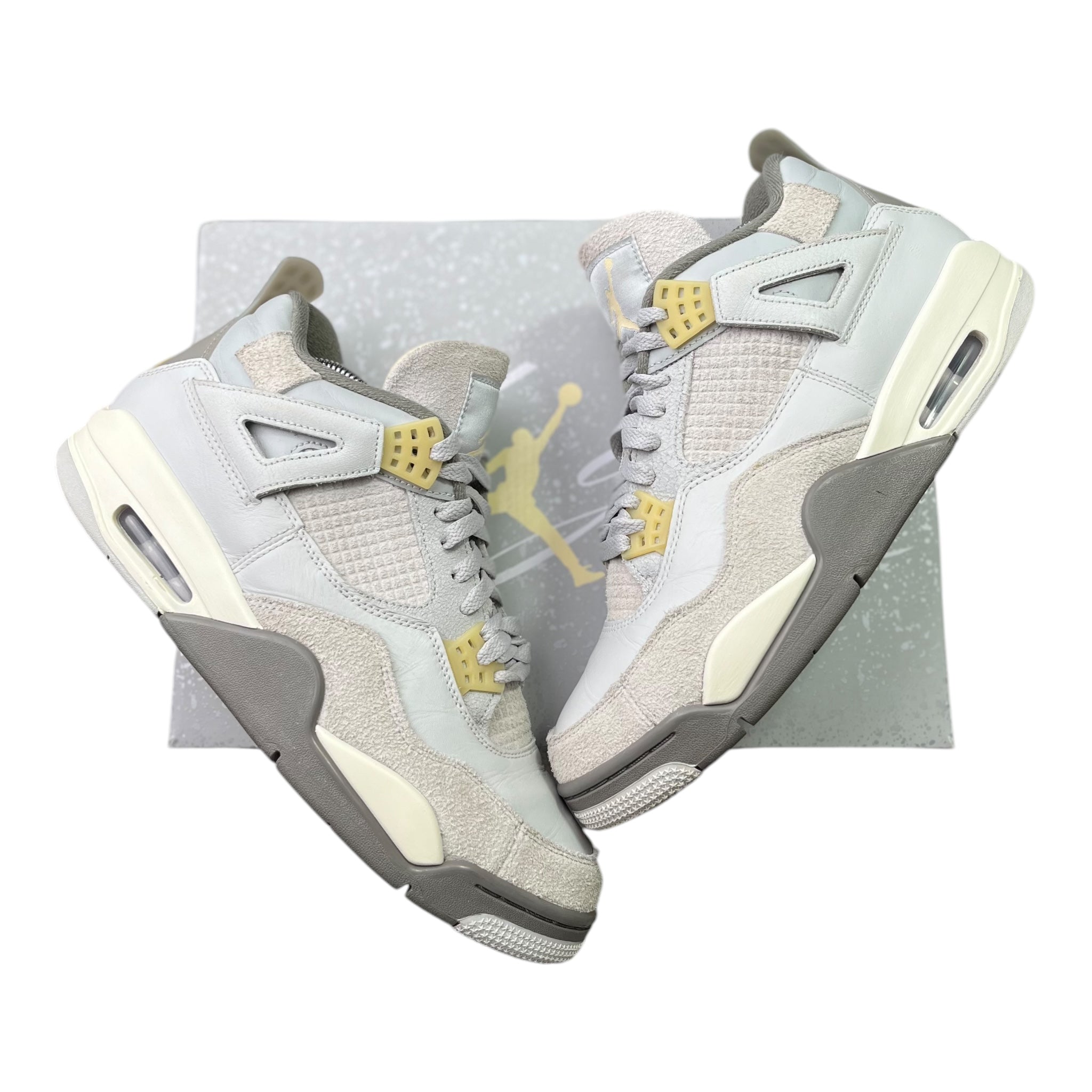 Jordan 4 Retro Photon Dust Craft (44.5EU)