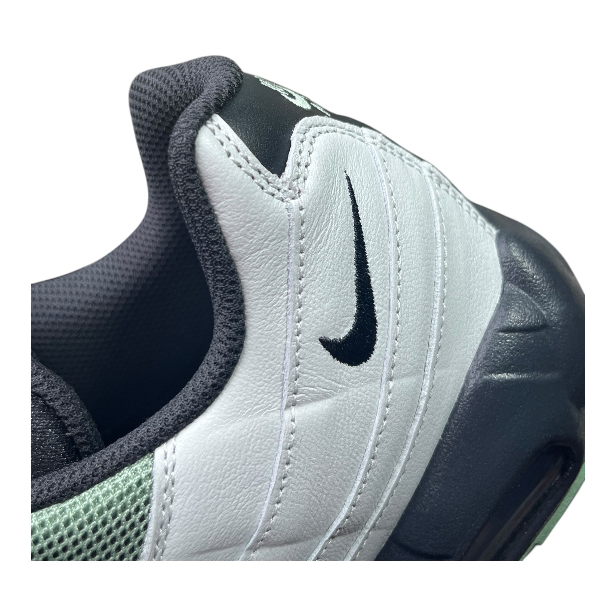 Nike Air Max 95 White Black Mint (45EU)