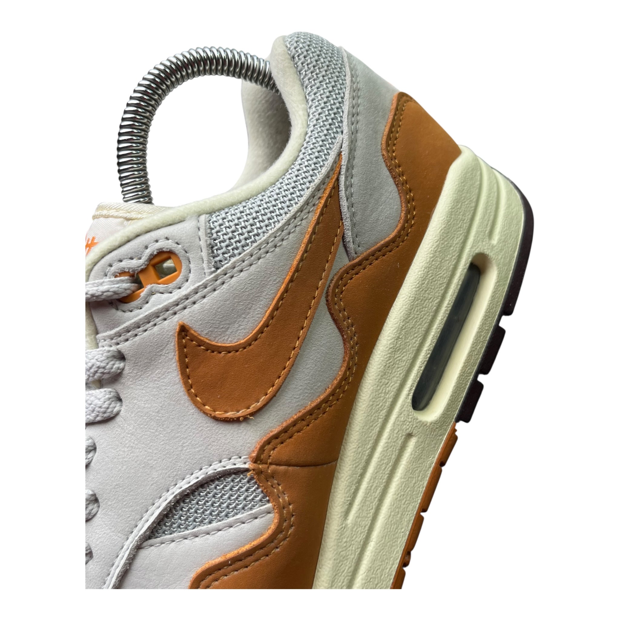 Nike Air Max 1 Patta Monarch (41EU)