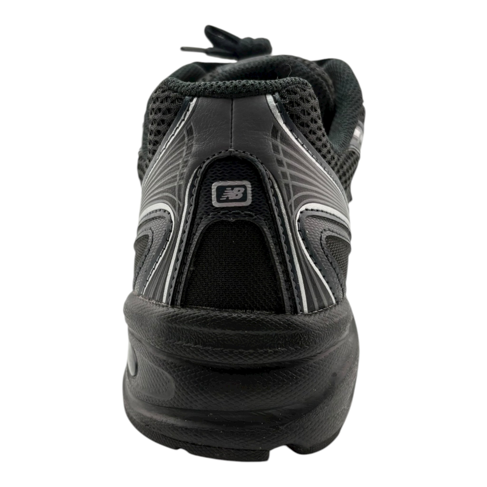 New Balance 750 (44EU)