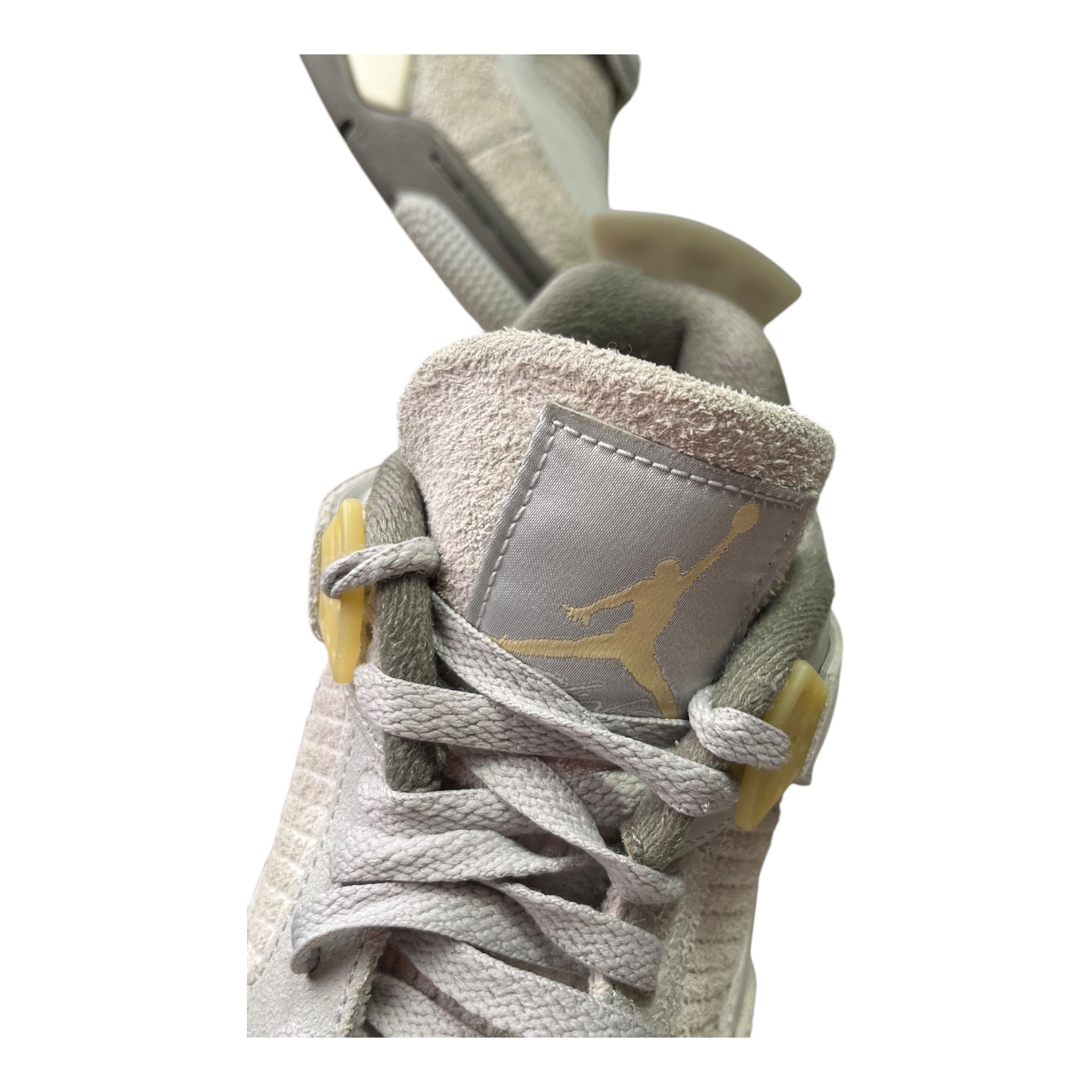 Jordan 4 Retro Photon Dust Craft (44.5EU)