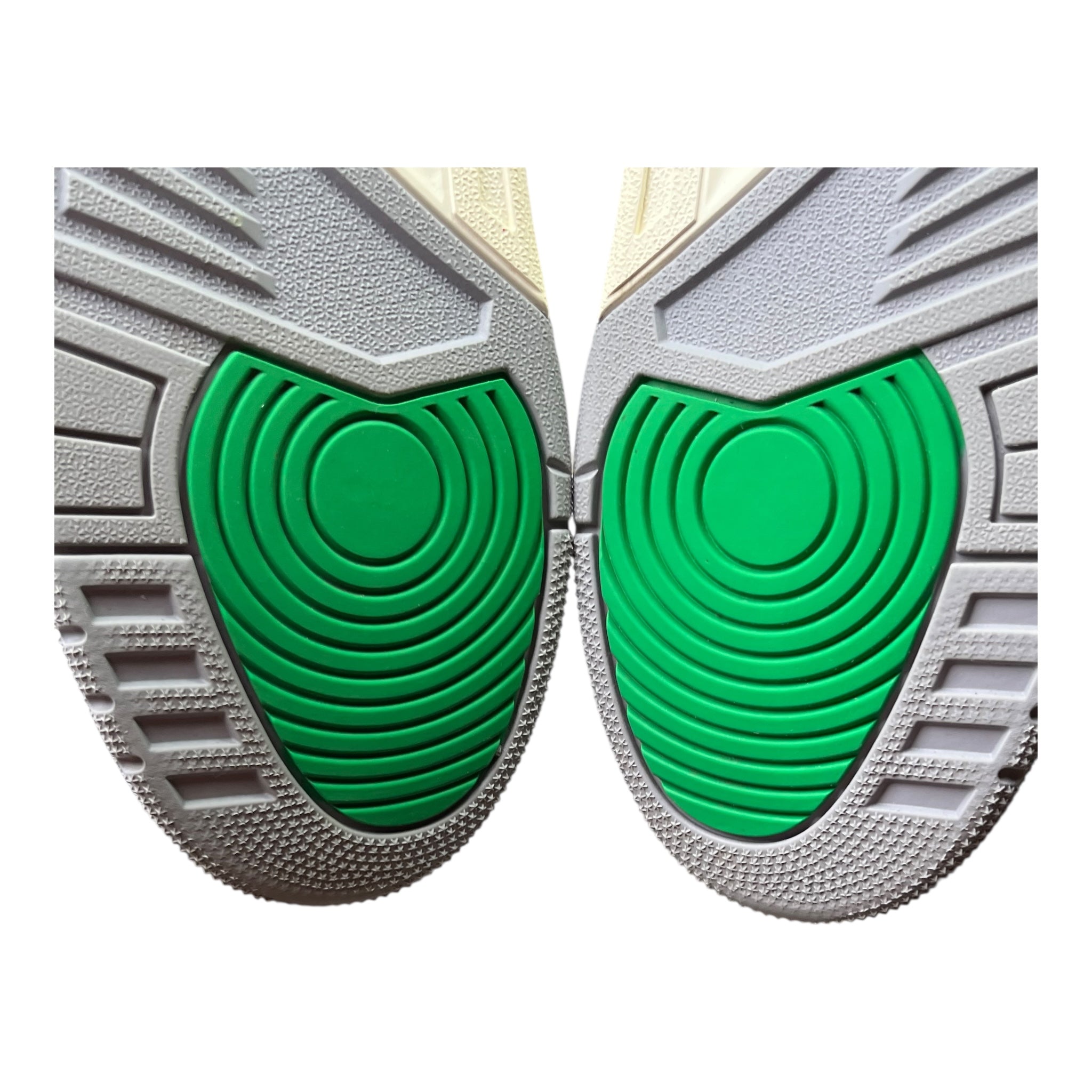 Jordan 3 Retro Lucky Green (42EU)