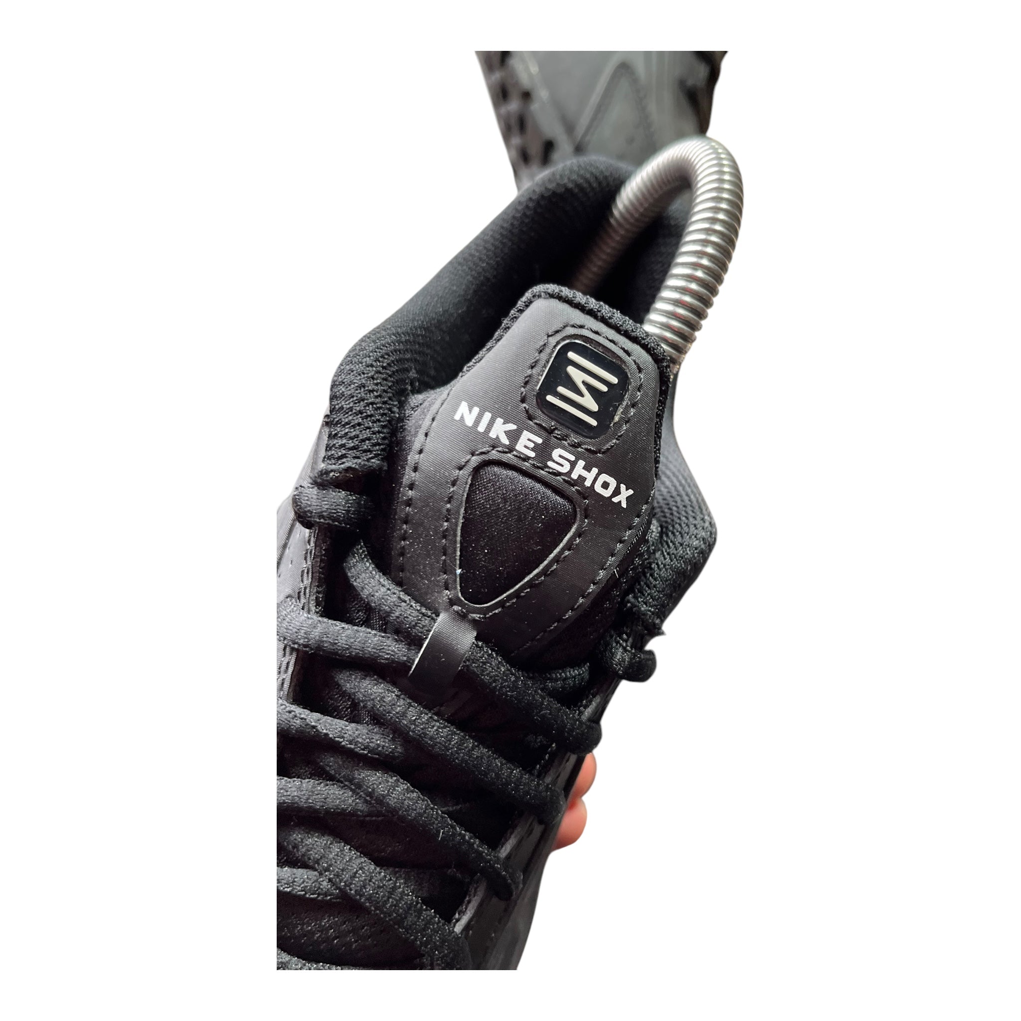 Nike Shox R4 Triple Black
(35.5EU)