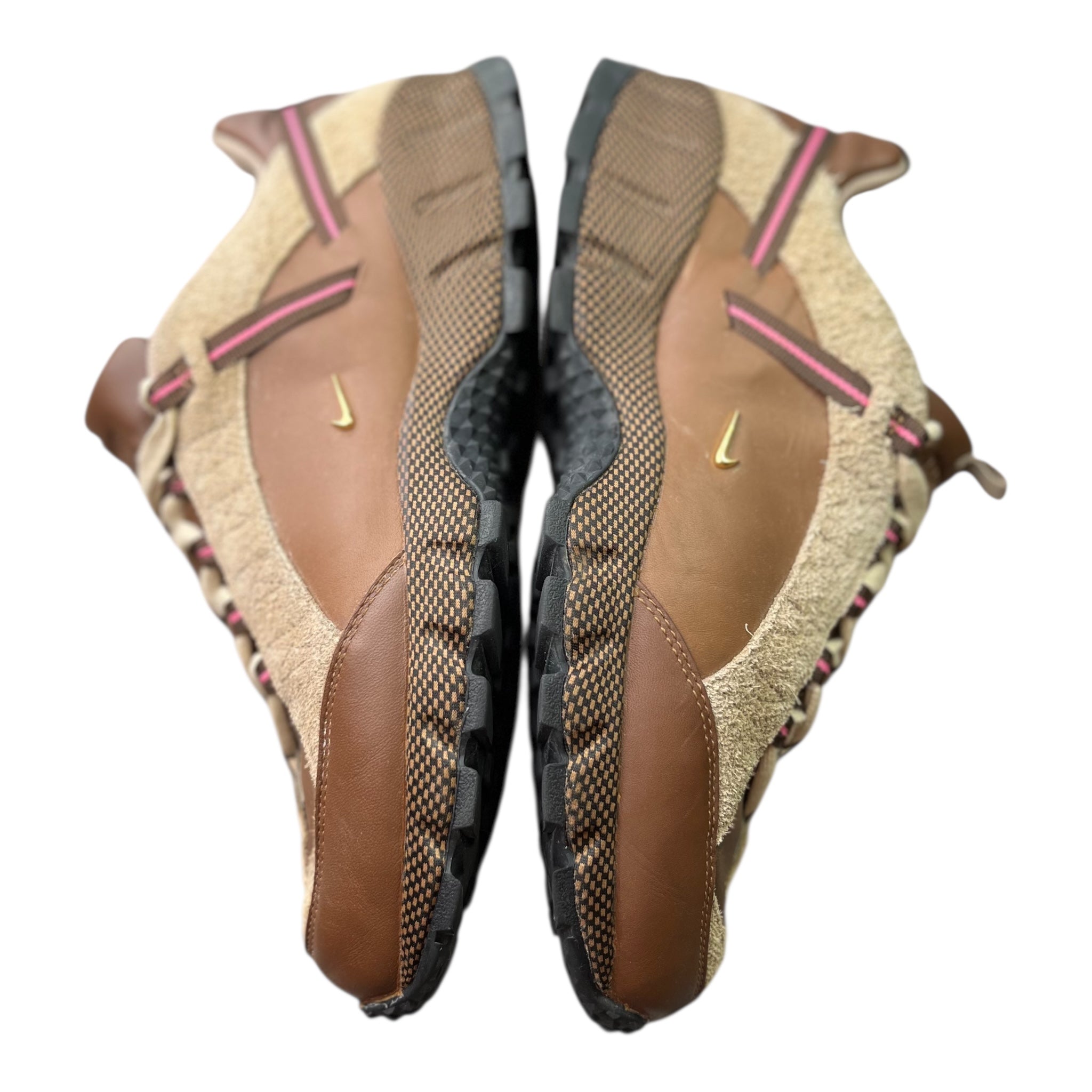 Nike Humara LX Jacquemus Braun (44EU)