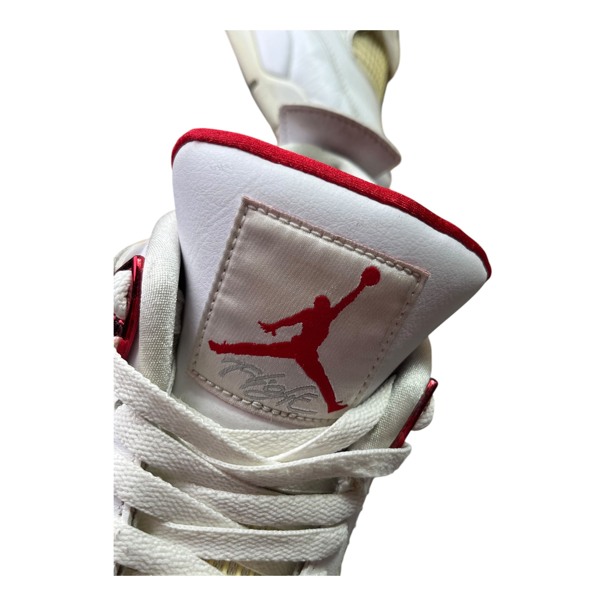 Jordan 4 Retro Metallic Red (45EU)