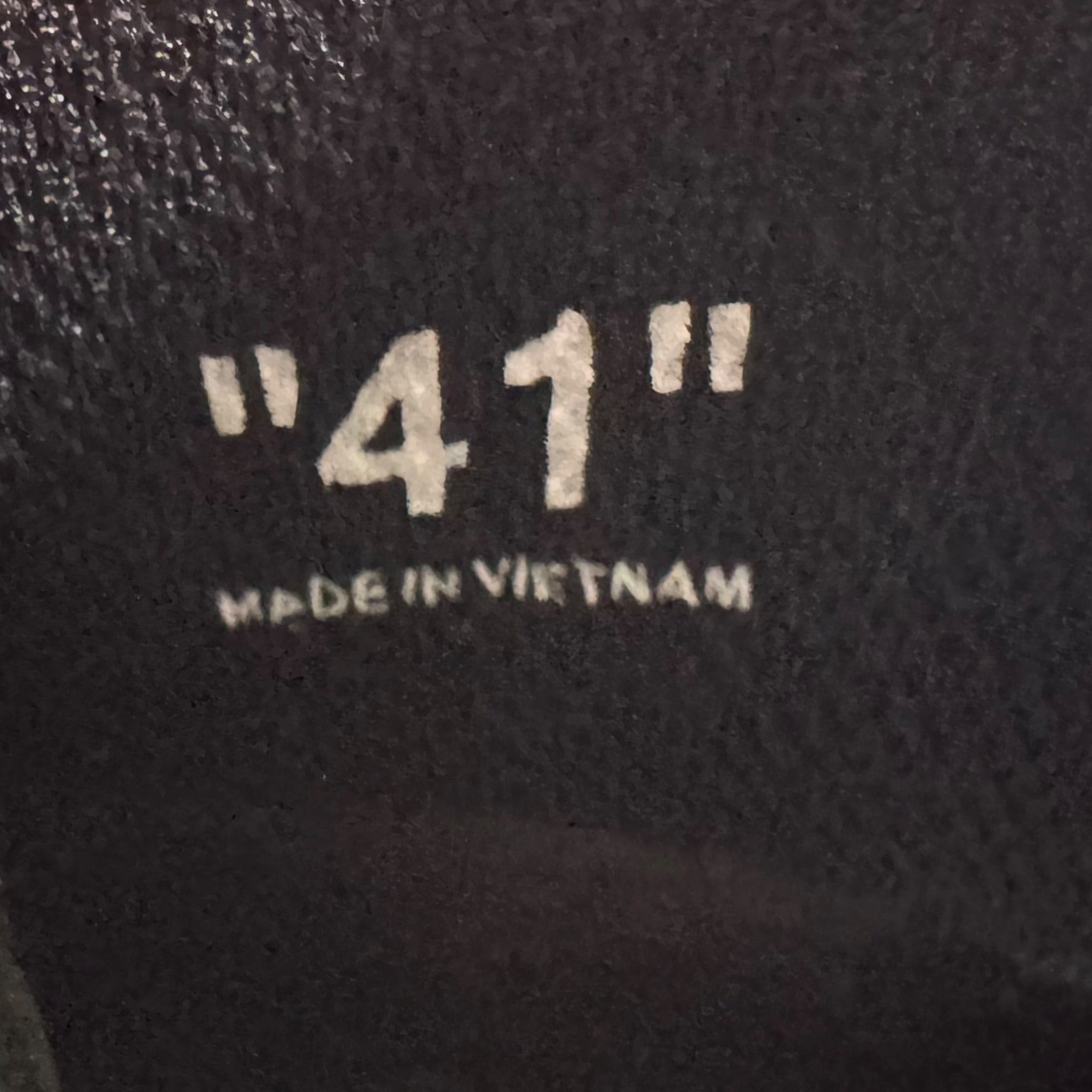 Off-White Be Right Back (41EU)