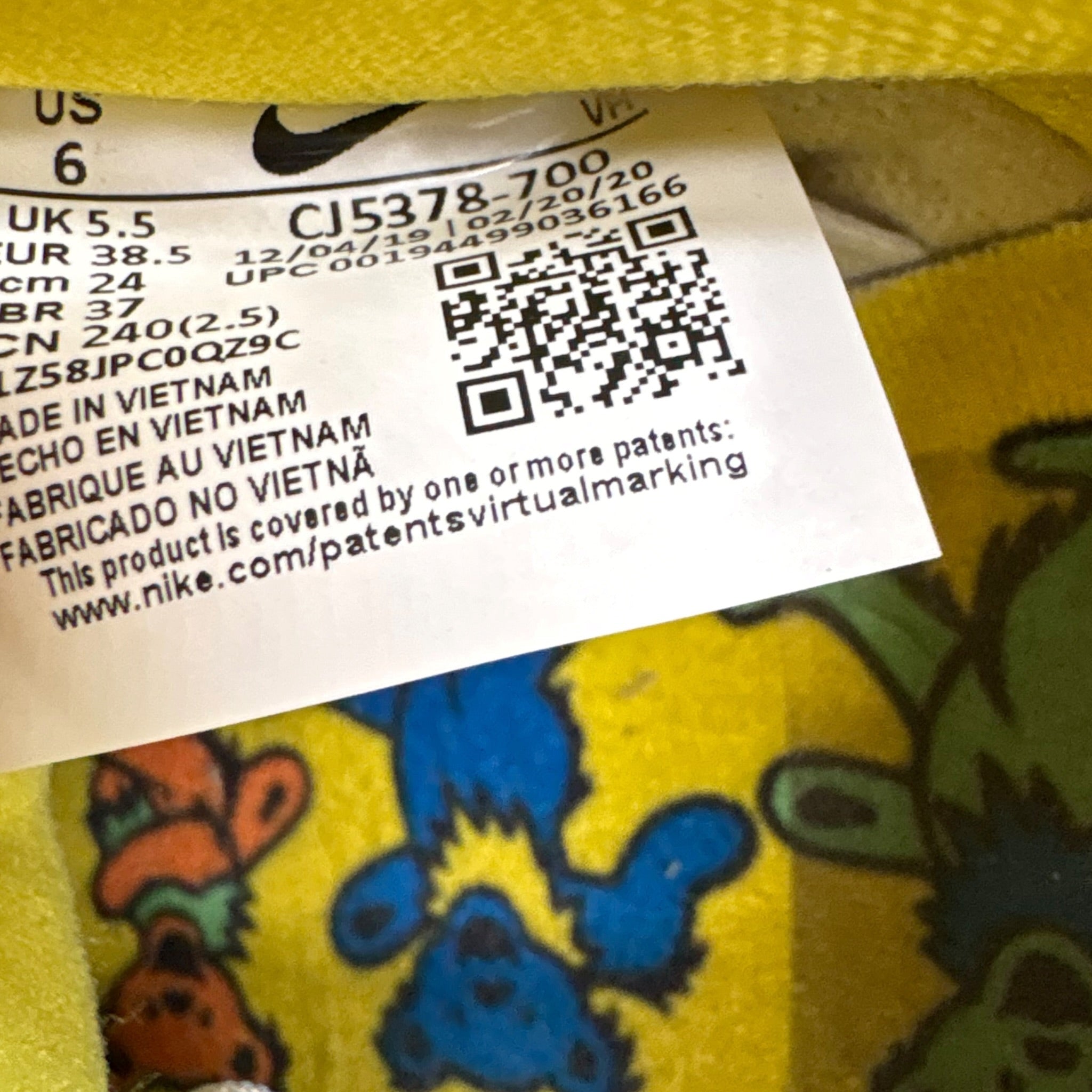 Dunk SB Low Gratefull (38.5EU)