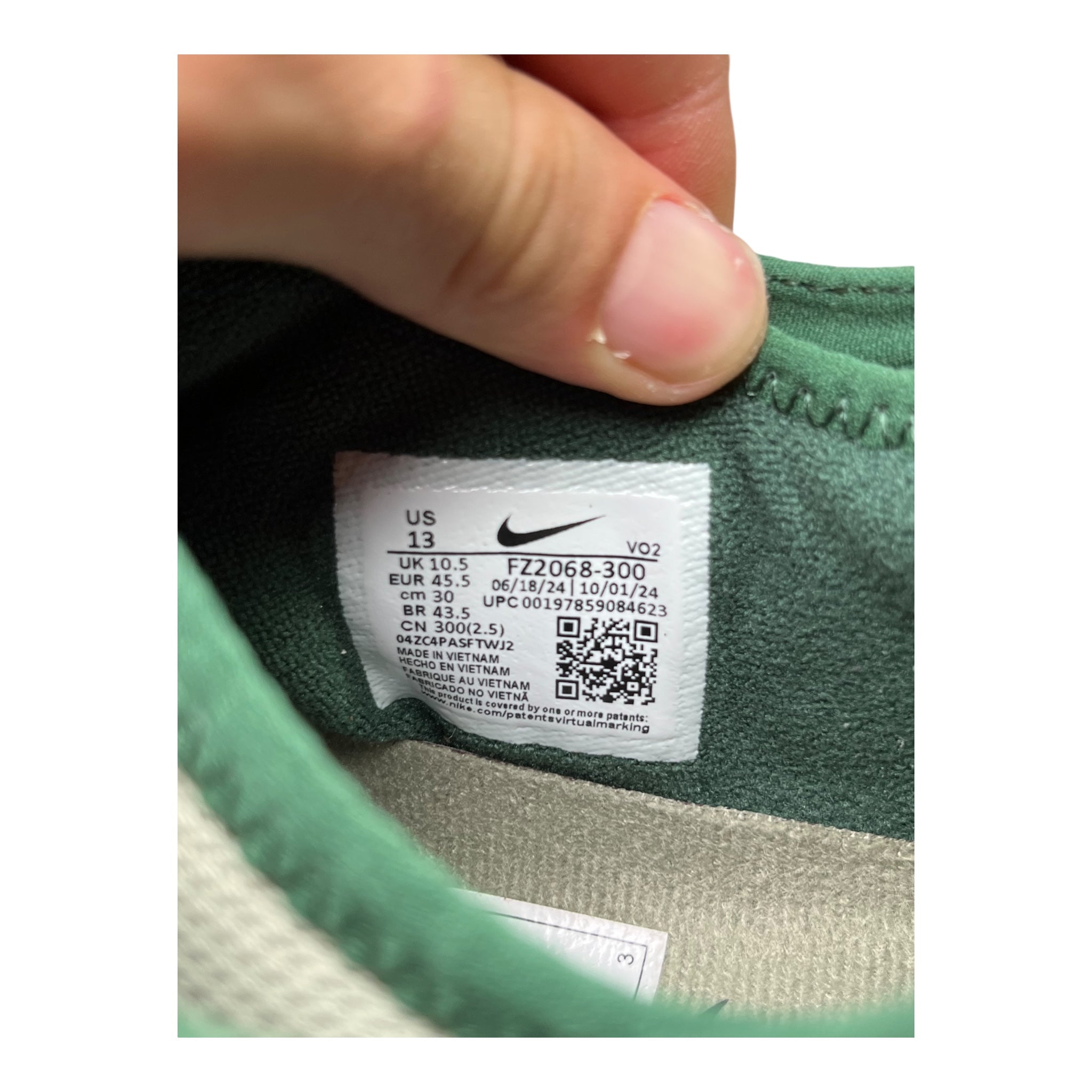 Nike Air Max Sunder Khaki Green (45.5EU)