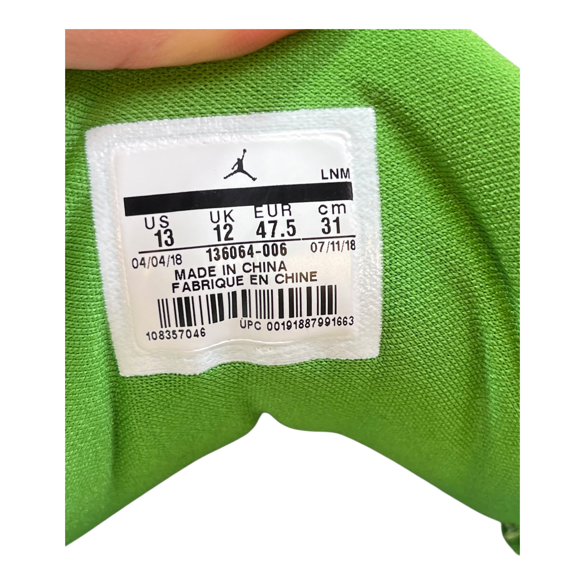 Jordan 3 Retro Chlorophyll (47.5EU)