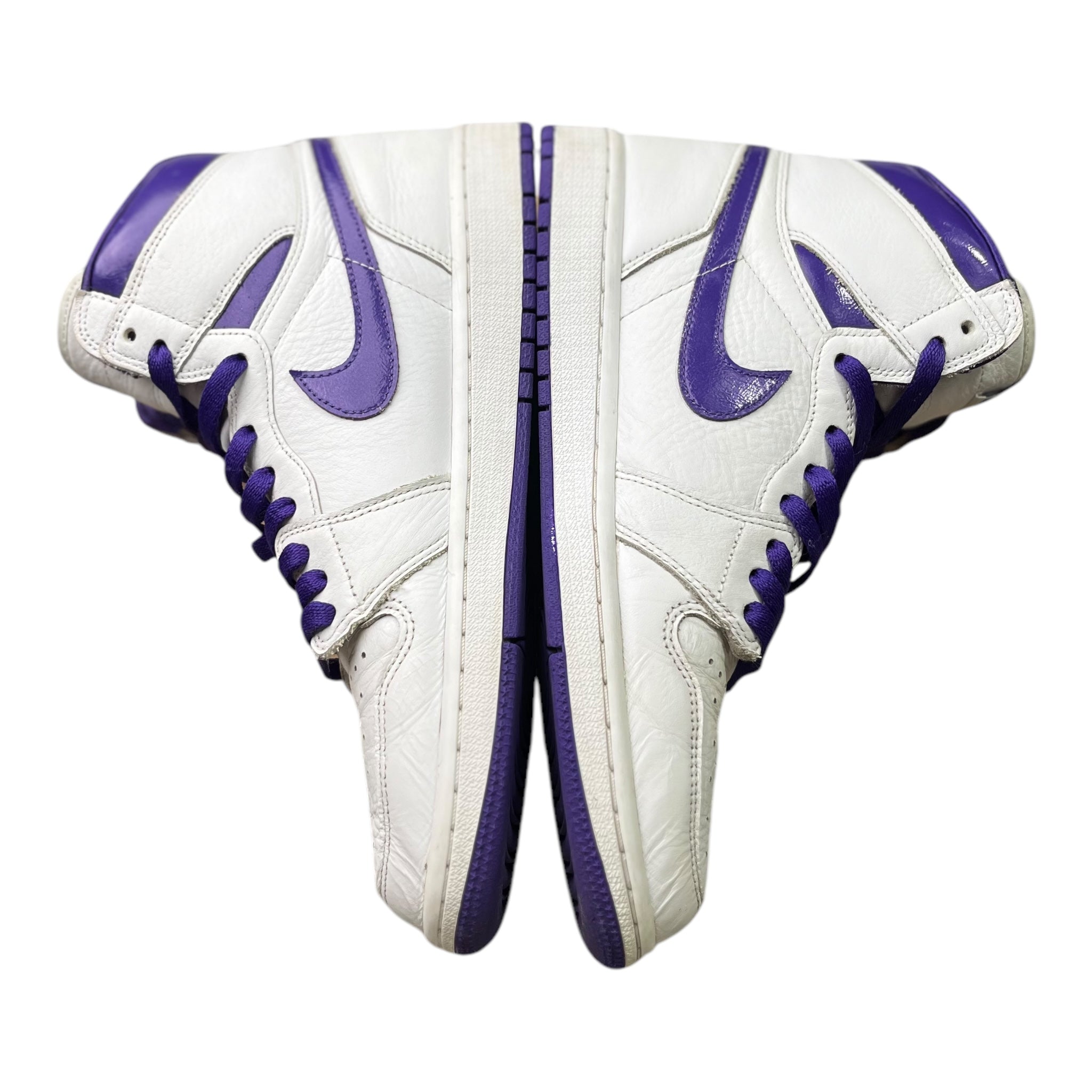 Jordan 1 Retro High Metallic Lila (42.5EU)