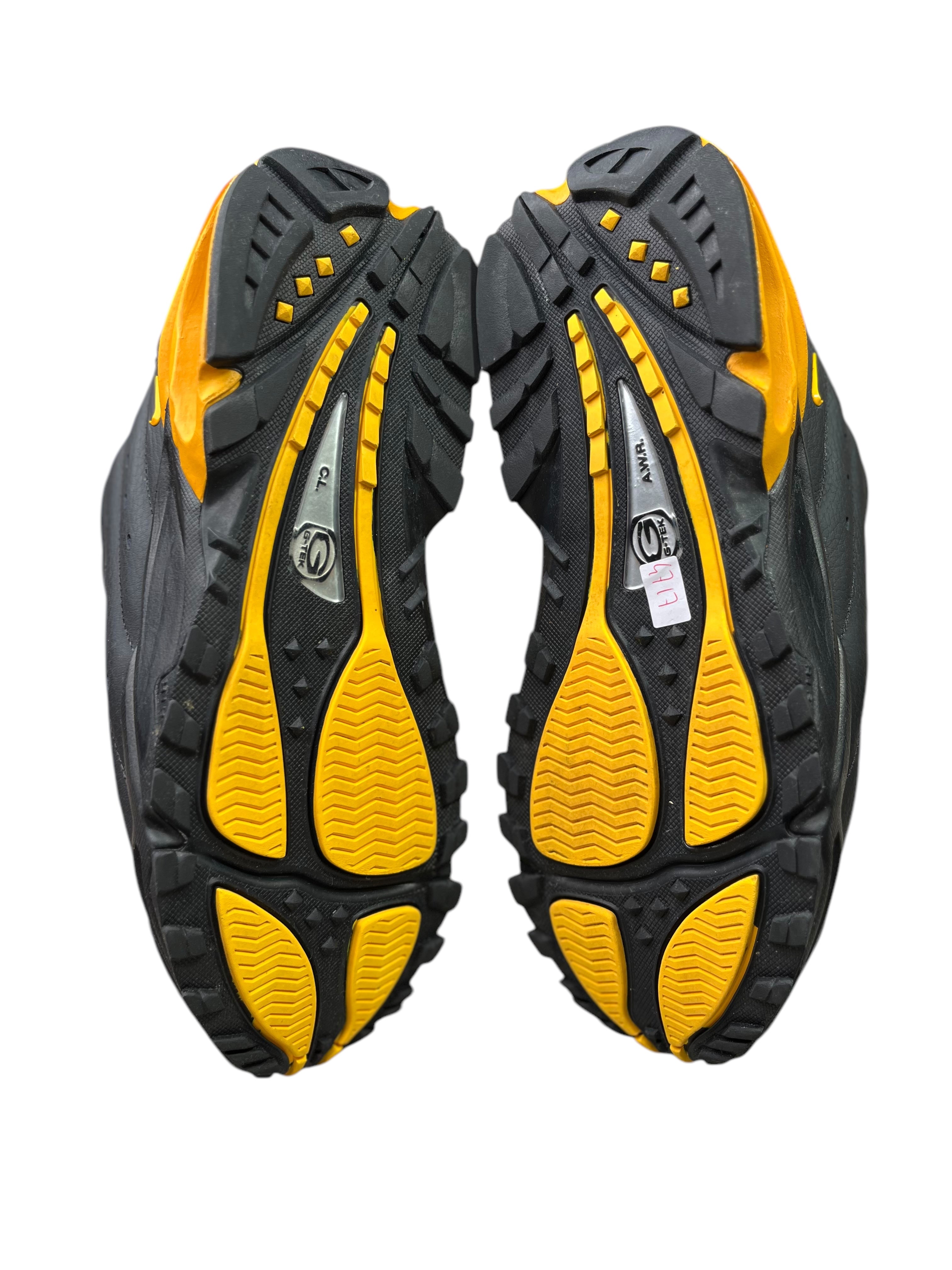 Nike Hot Step Air Terra Drake NOCTA Black Yellow (41EU)