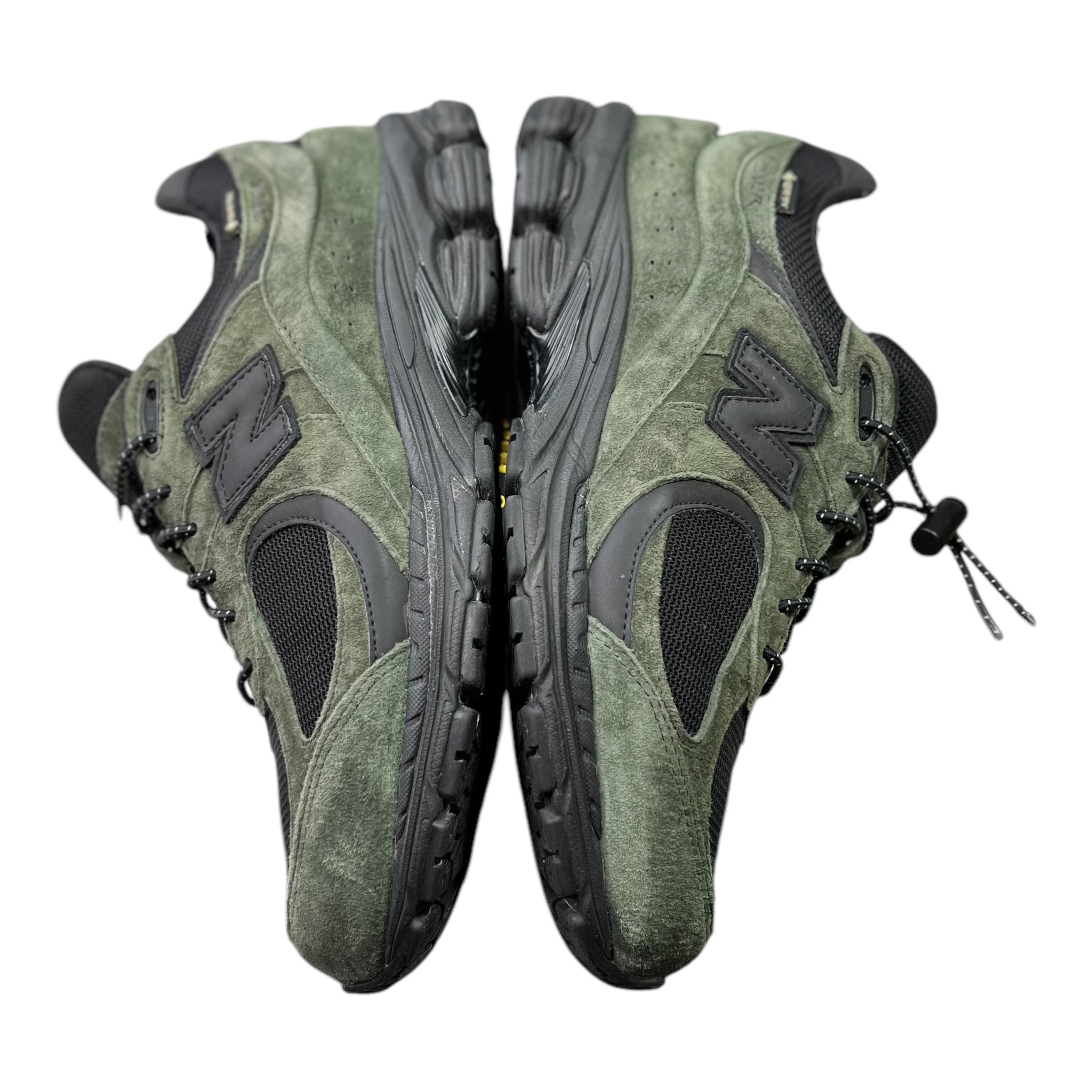 New Balance 2002R JJJound Gore-Tex Olive (44.5EU)
