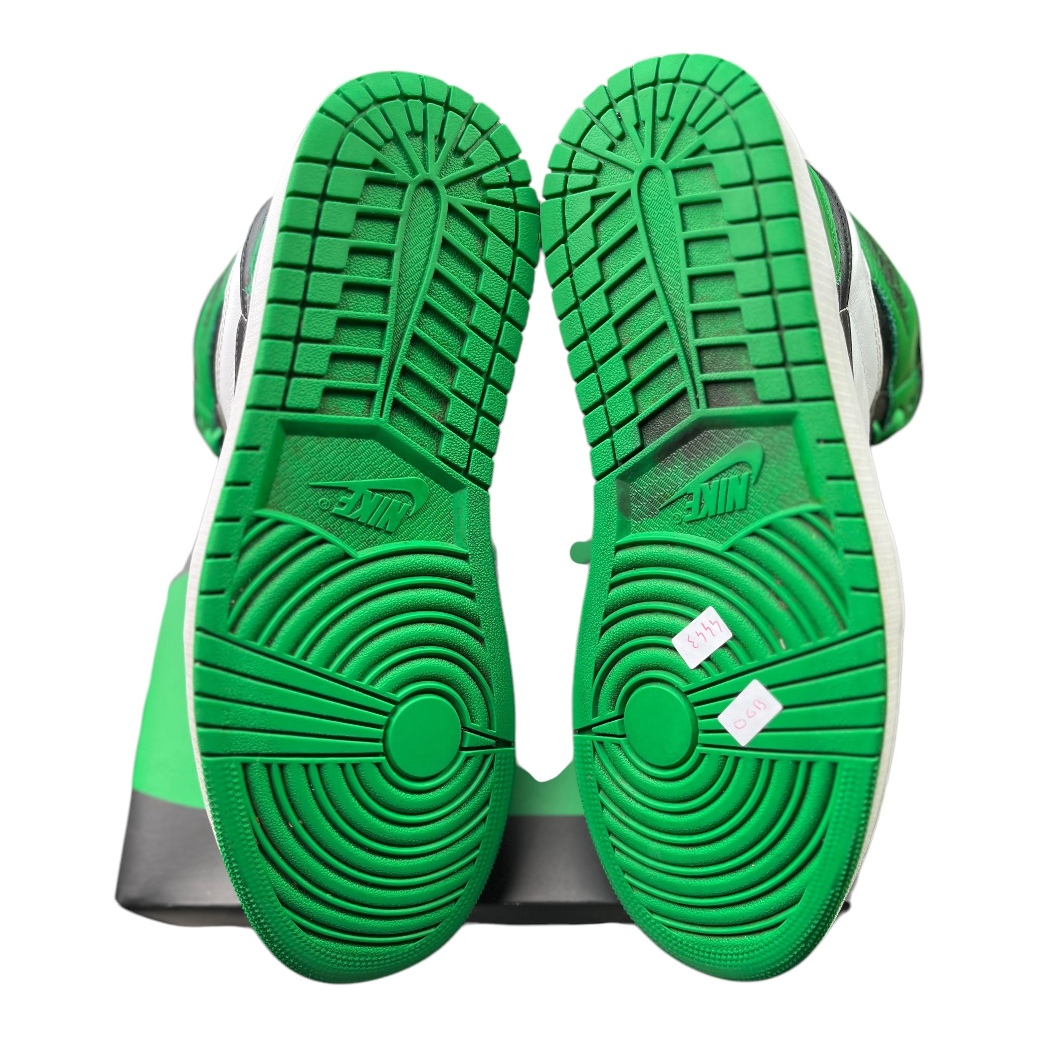Jordan 1 Retro High OG Lucky Green (45 EU)
