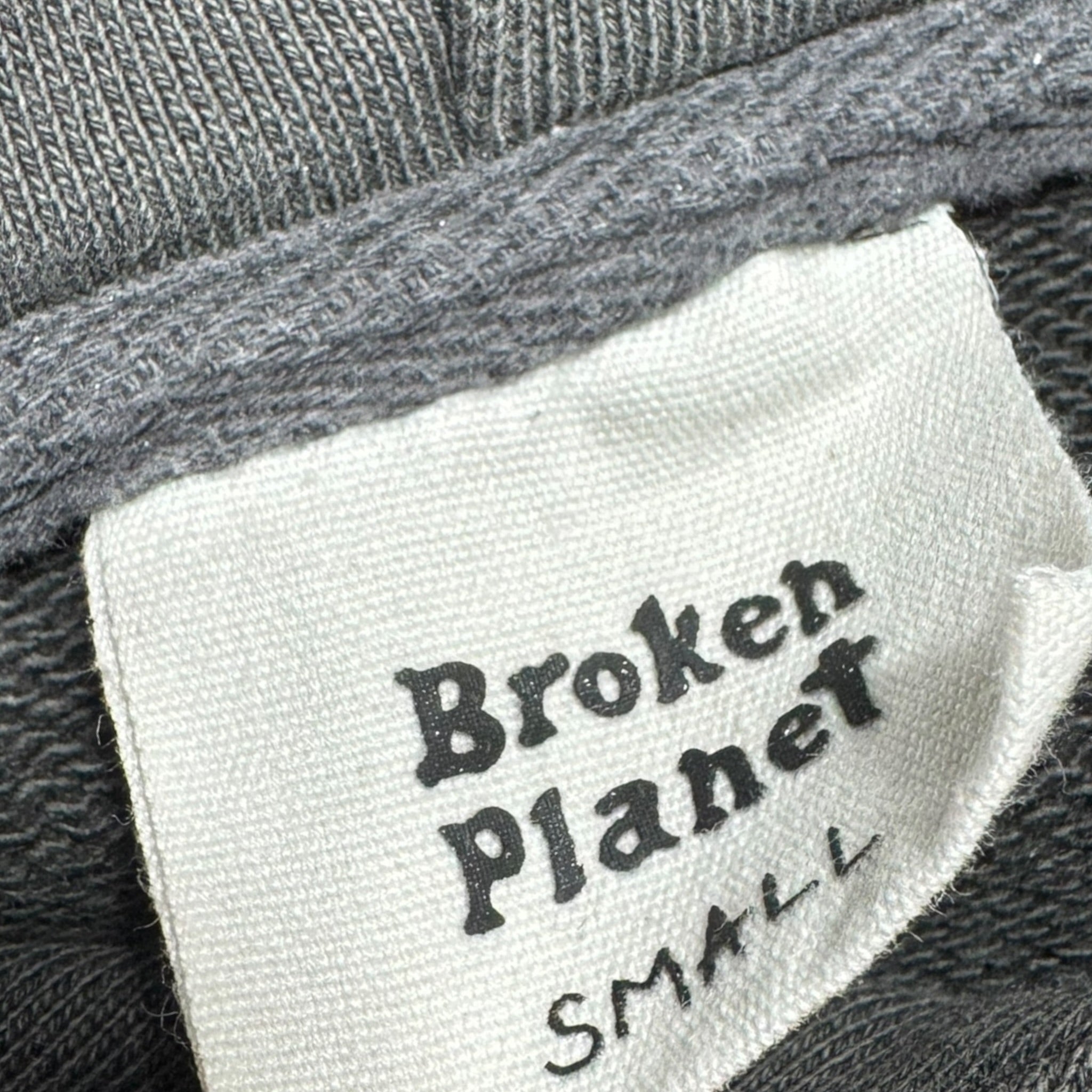 Sweat Broken Planet (S)