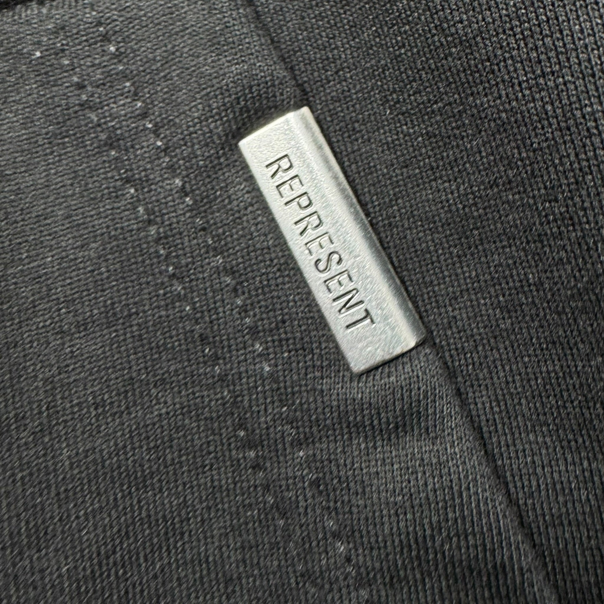 Sweat Represent (S)