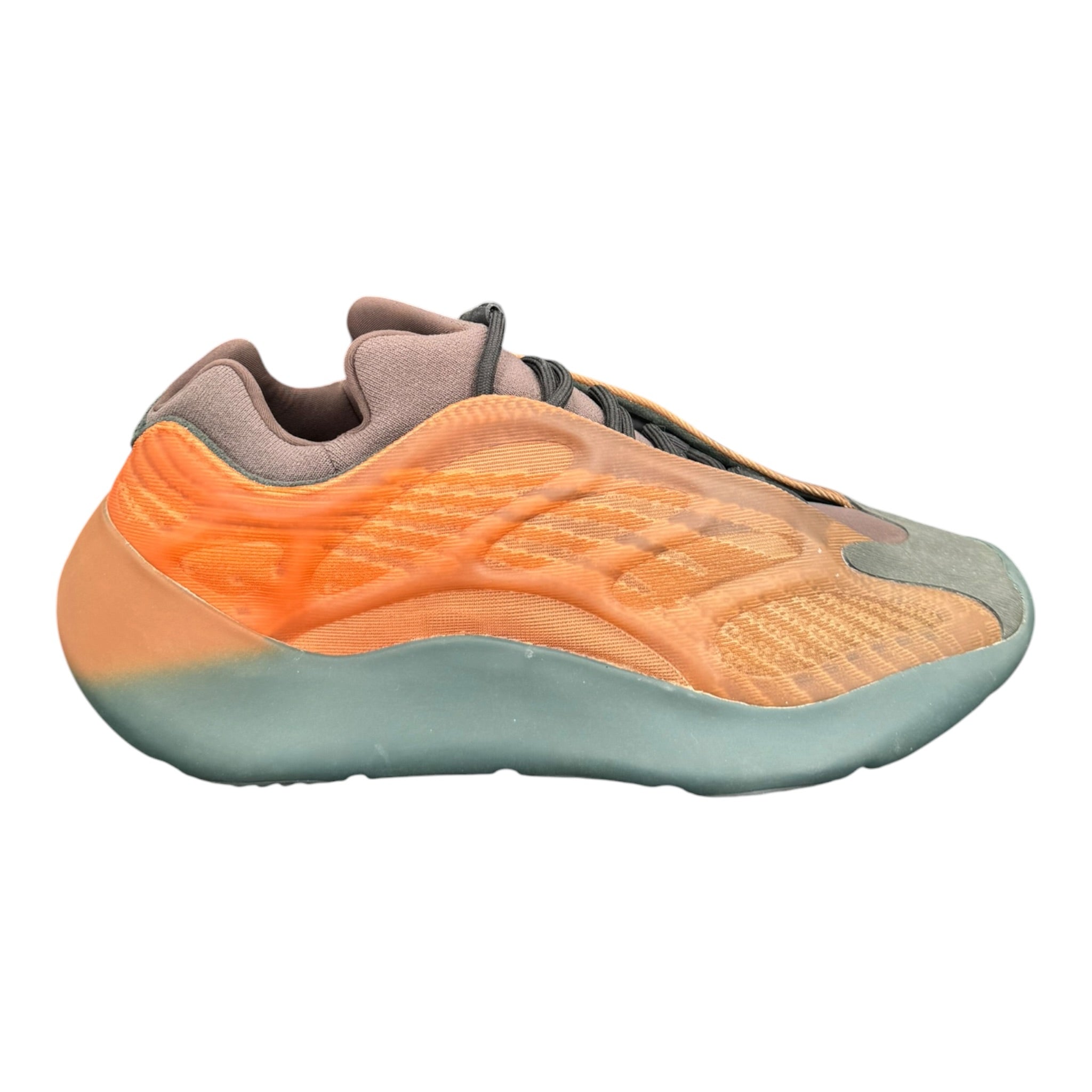Yeezy 700 V3 (46.5EU)