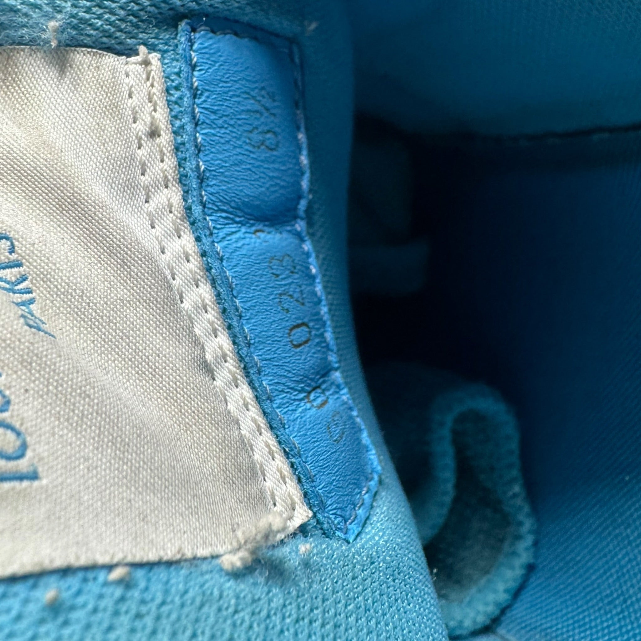 Louis Vuitton Trainer (43EU)