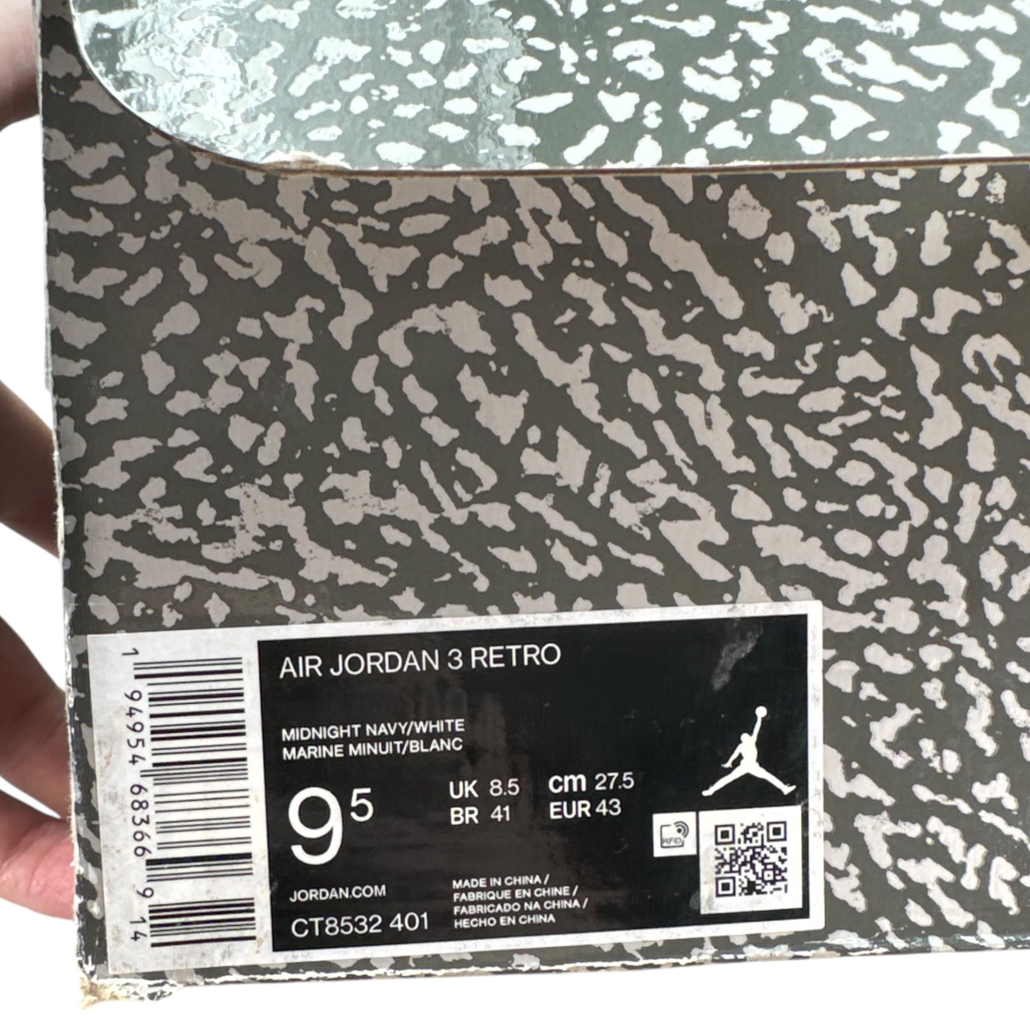 Jordan 3 retro Midnight Navy (43EU)