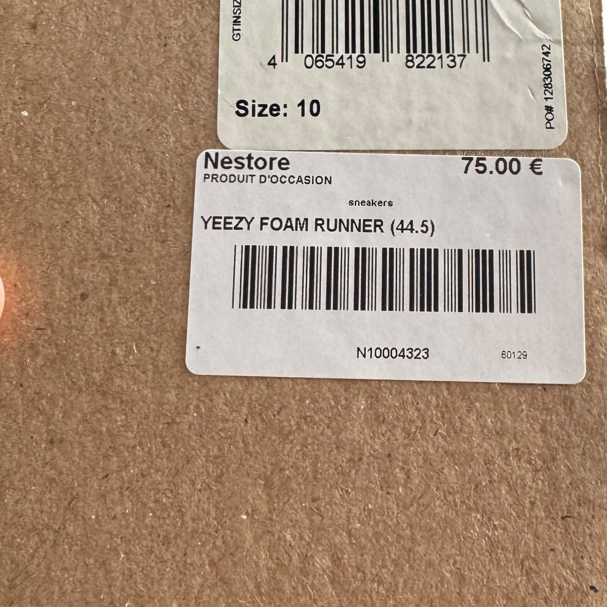 Yeezy Foam Runner (44.5EU)