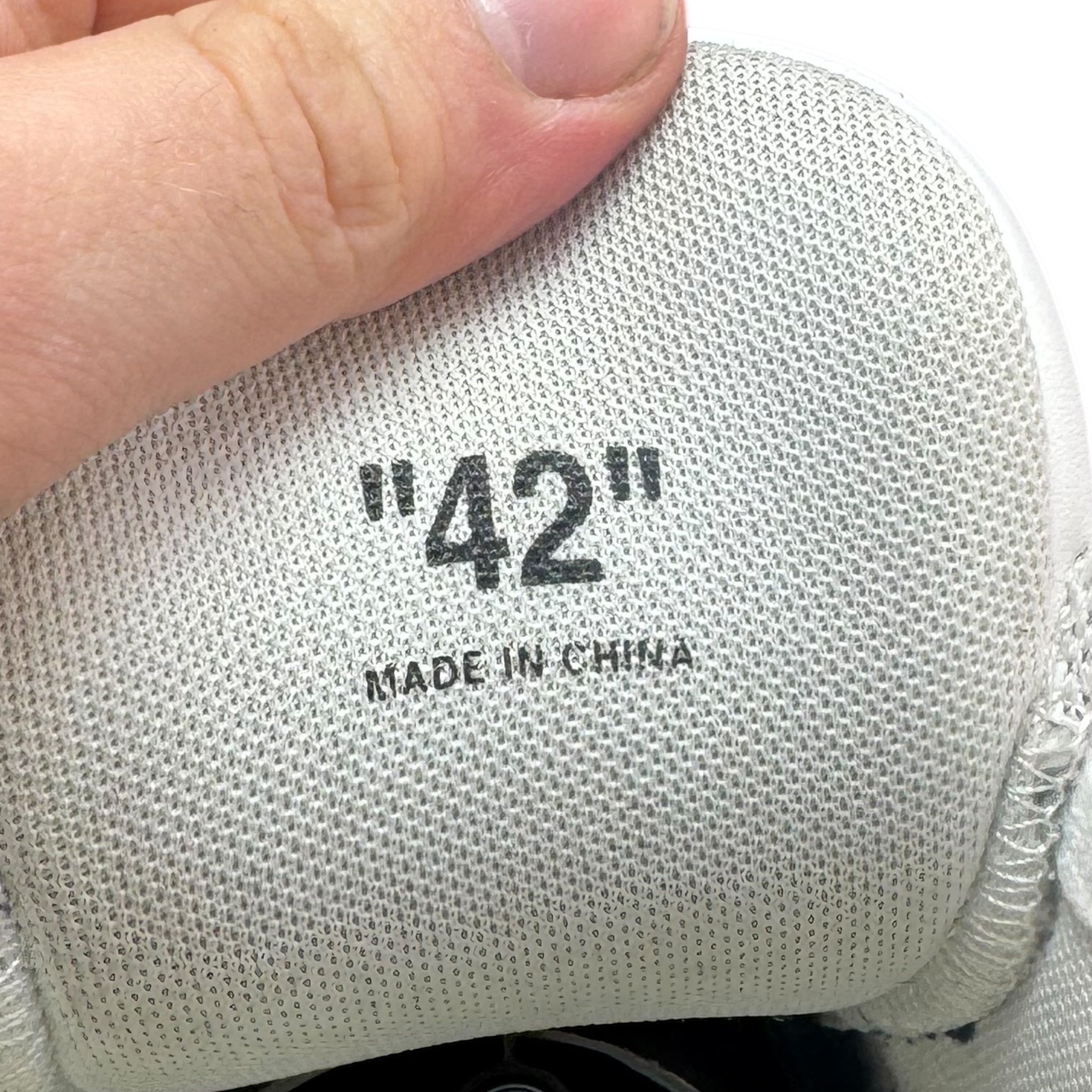 Off-White Out Off Office (42EU)