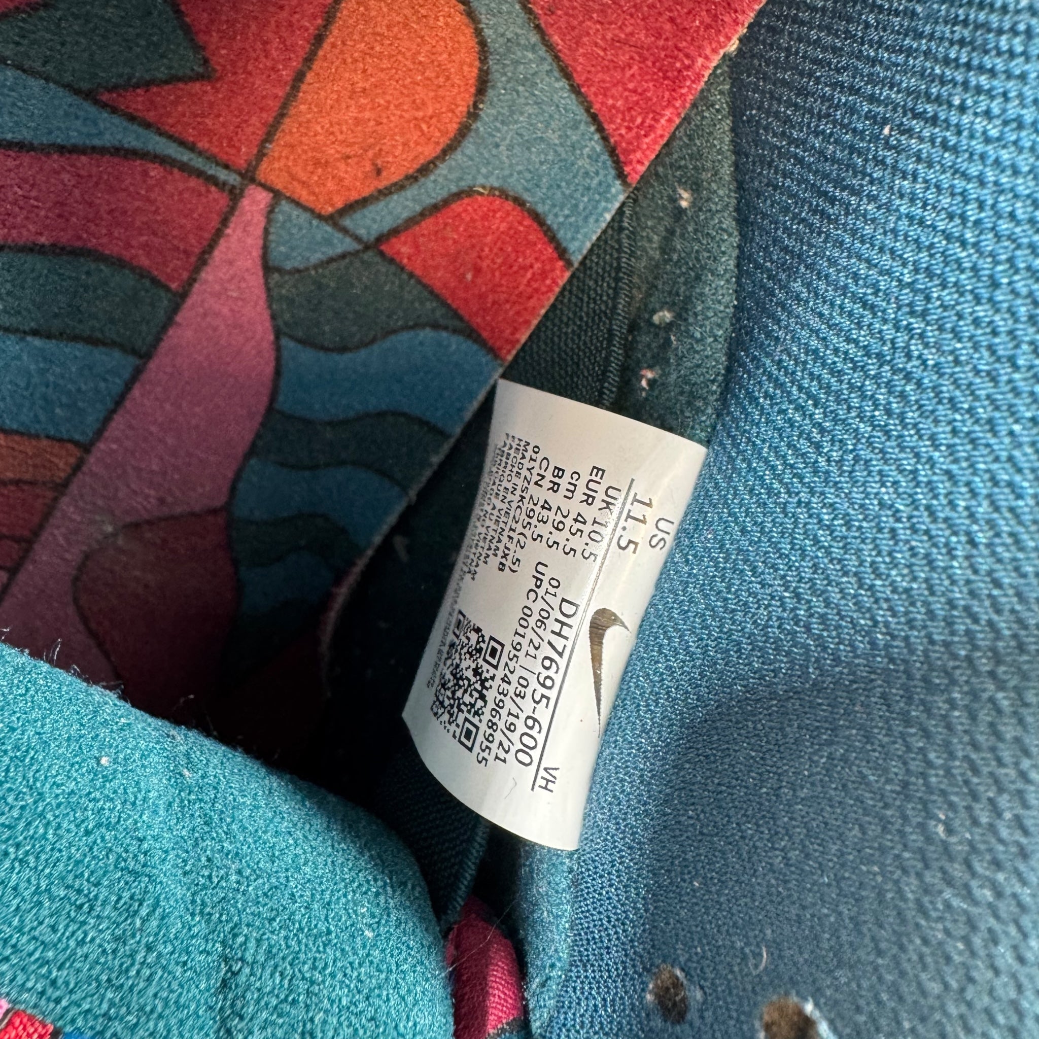 Dunk SB Parra (45.5EU)