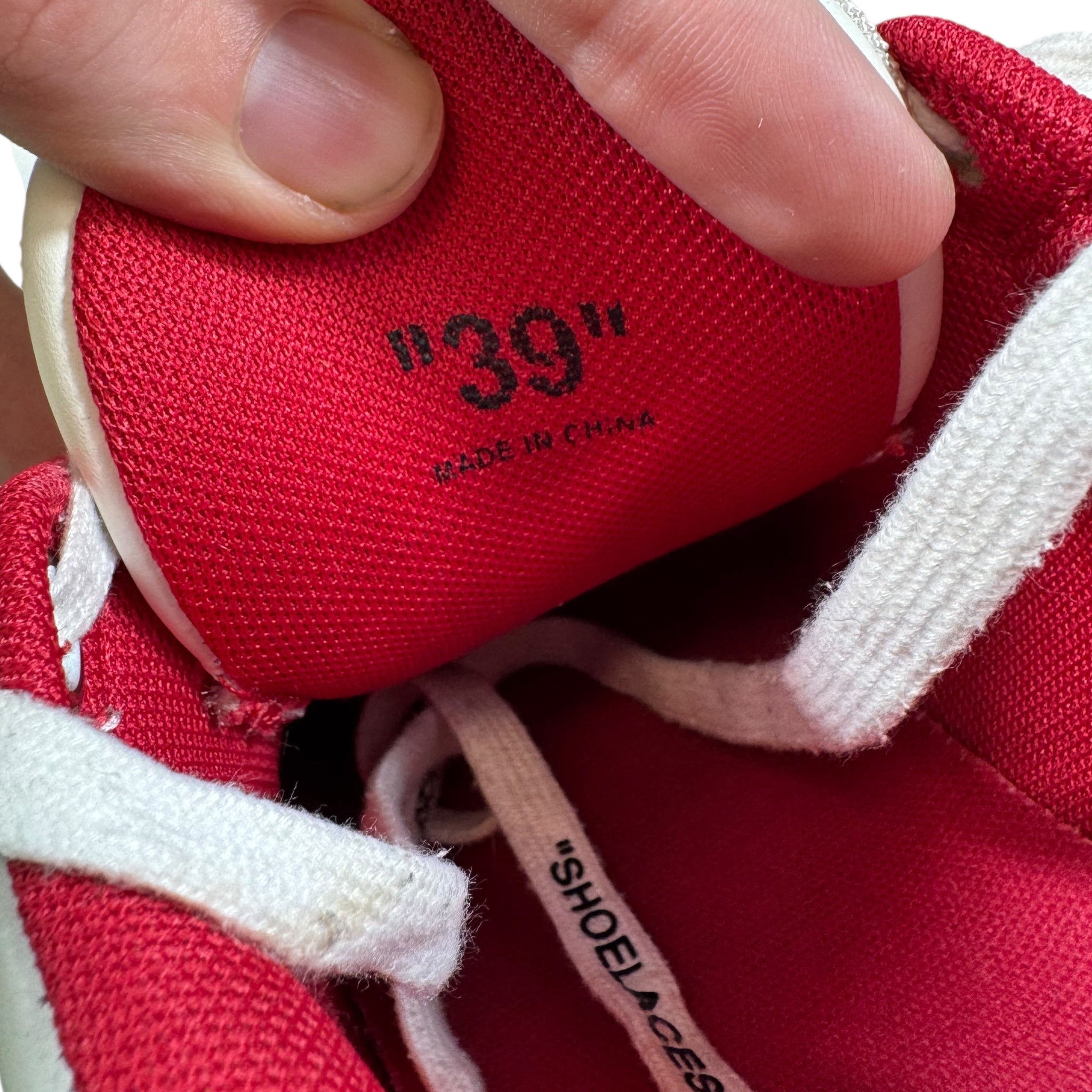 Off-White Out Off Office (39EU)