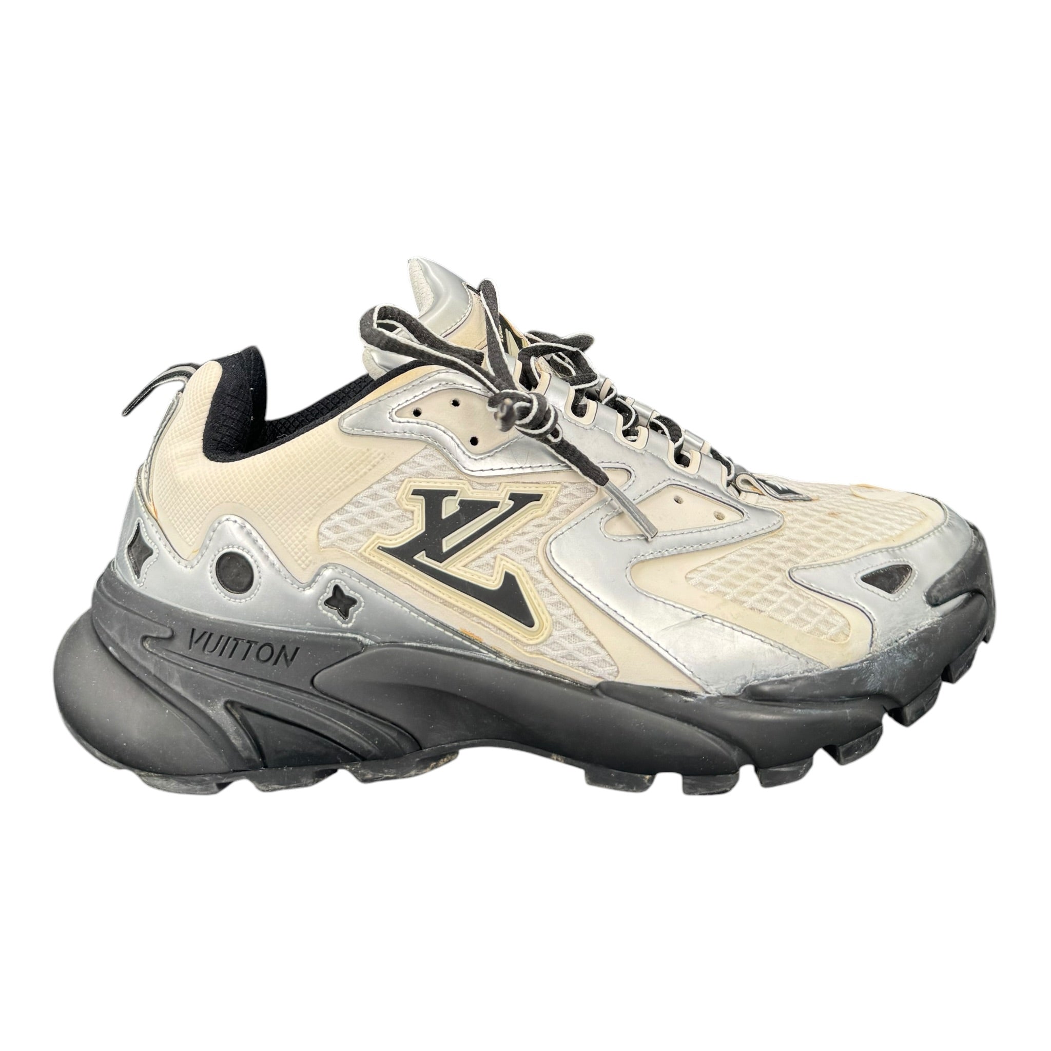 Louis Vuitton Tactic Runner (7.5)